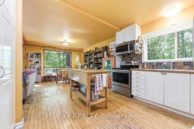 2205 Calabogie Rd, Mackey 2