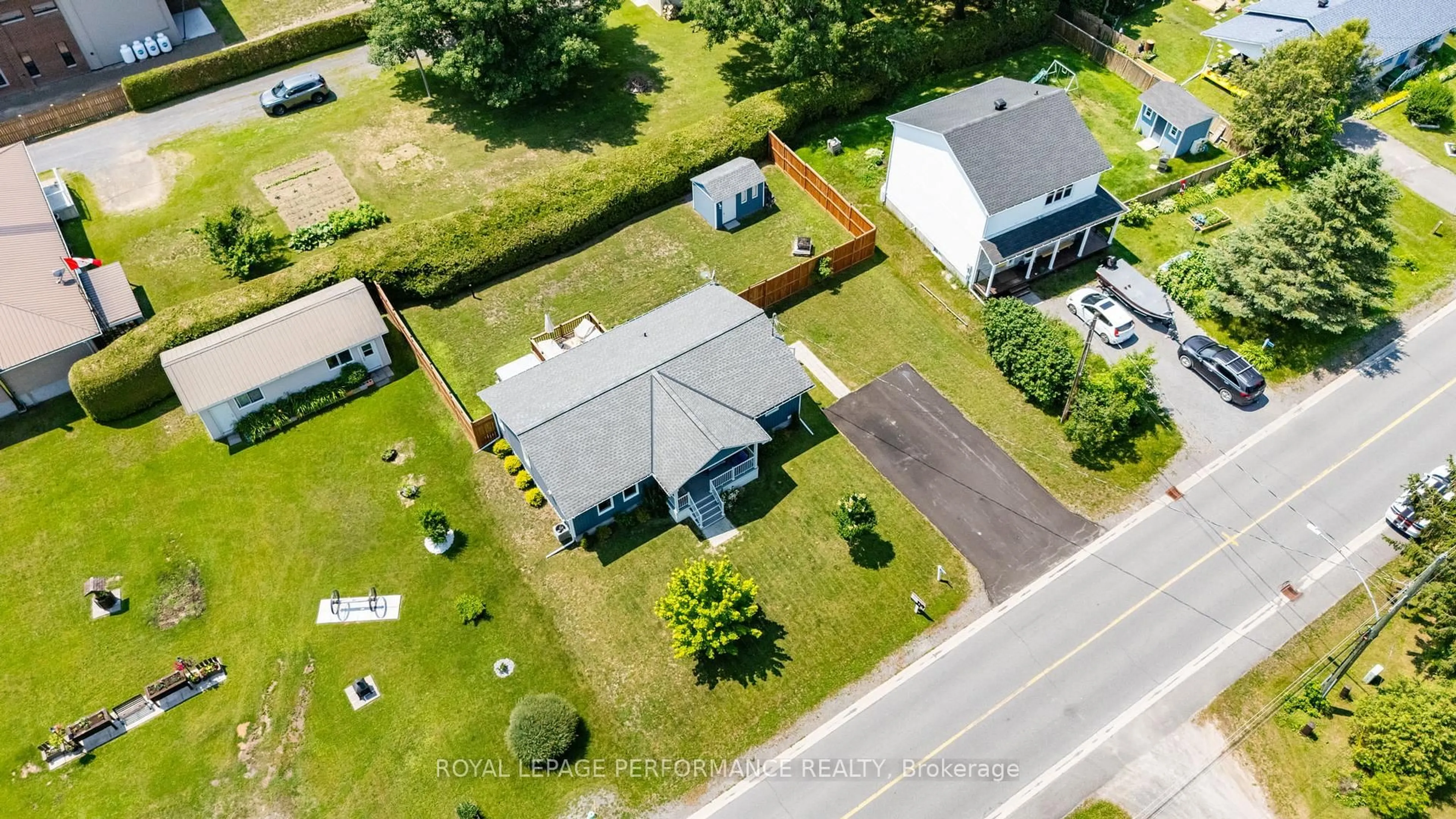 A pic from outside/outdoor area/front of a property/back of a property/a pic from drone, street for 2388 Du Lac Rd, Clarence-Rockland Ontario K0A 3N0