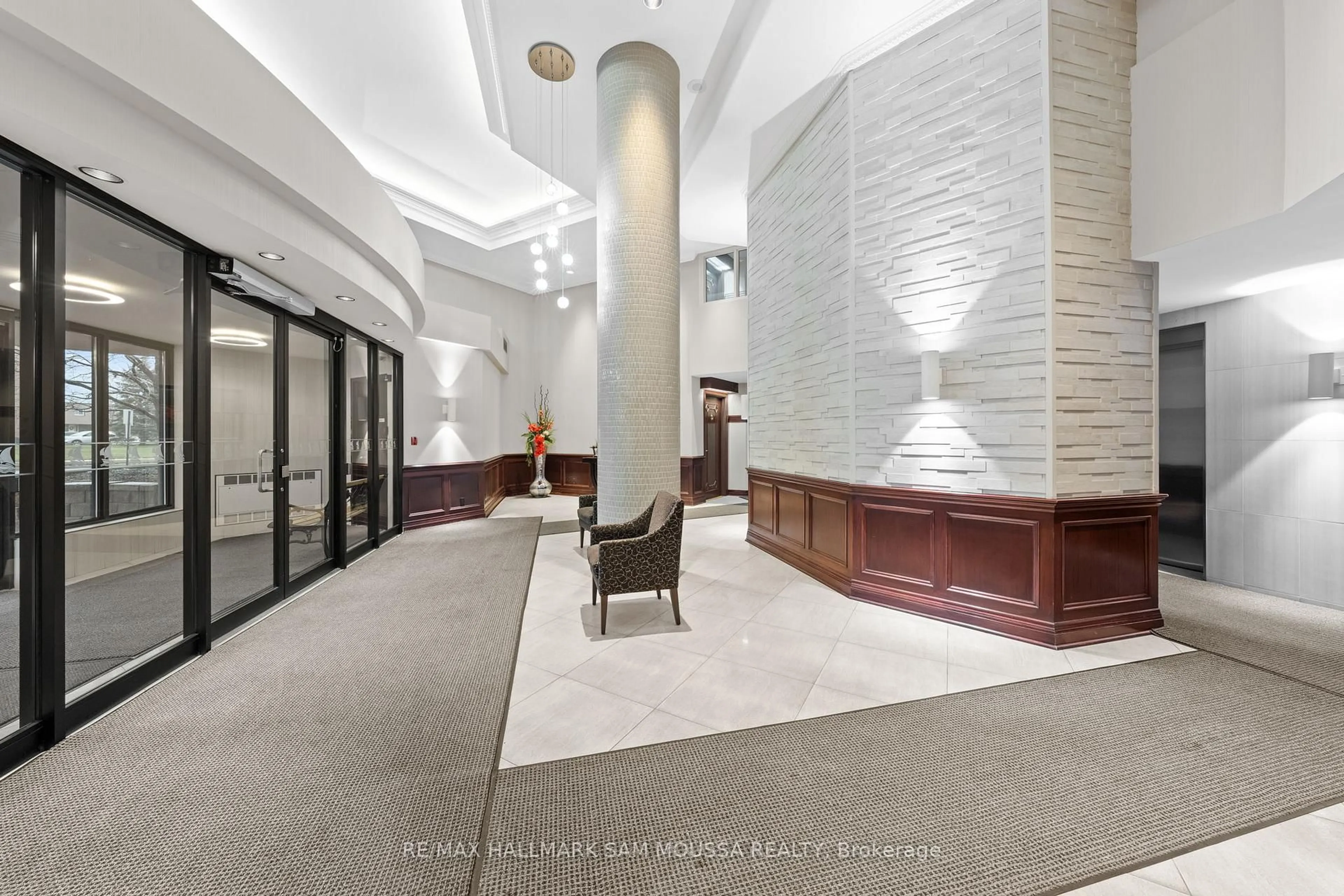 Lobby for 3105 Carling Ave #504, Ottawa Ontario K2H 5A6