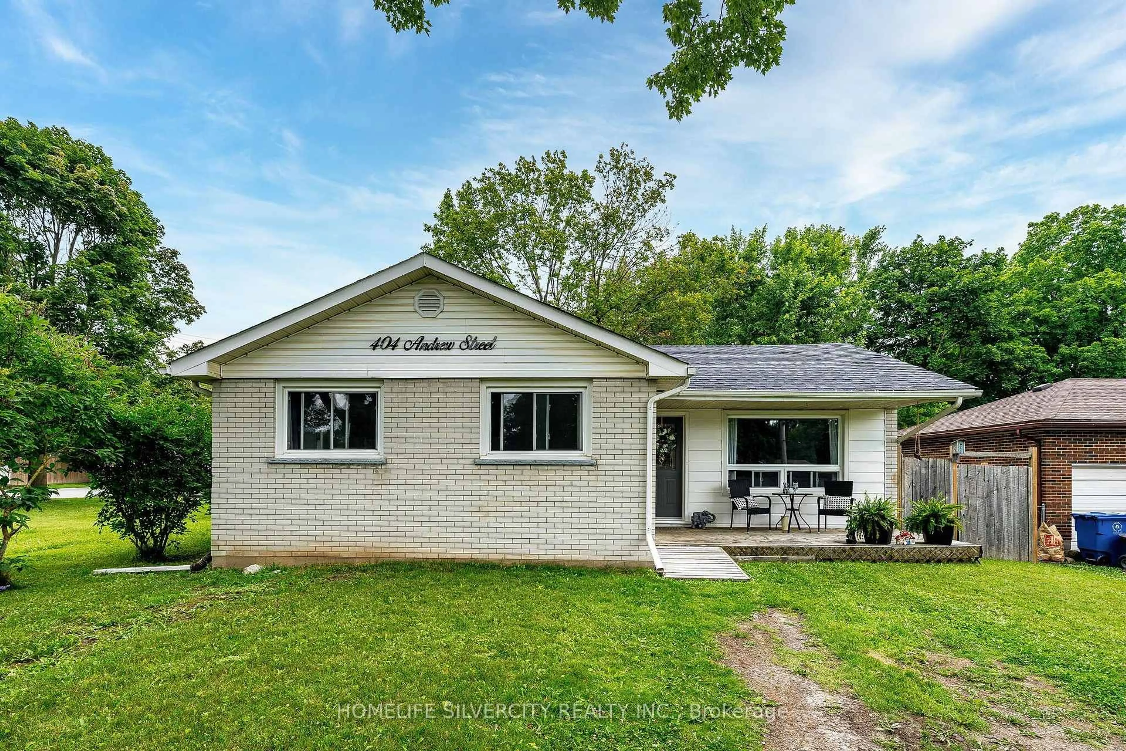 Home with brick exterior material, street for 404 Andrew St, Shelburne Ontario L9V 2Y8