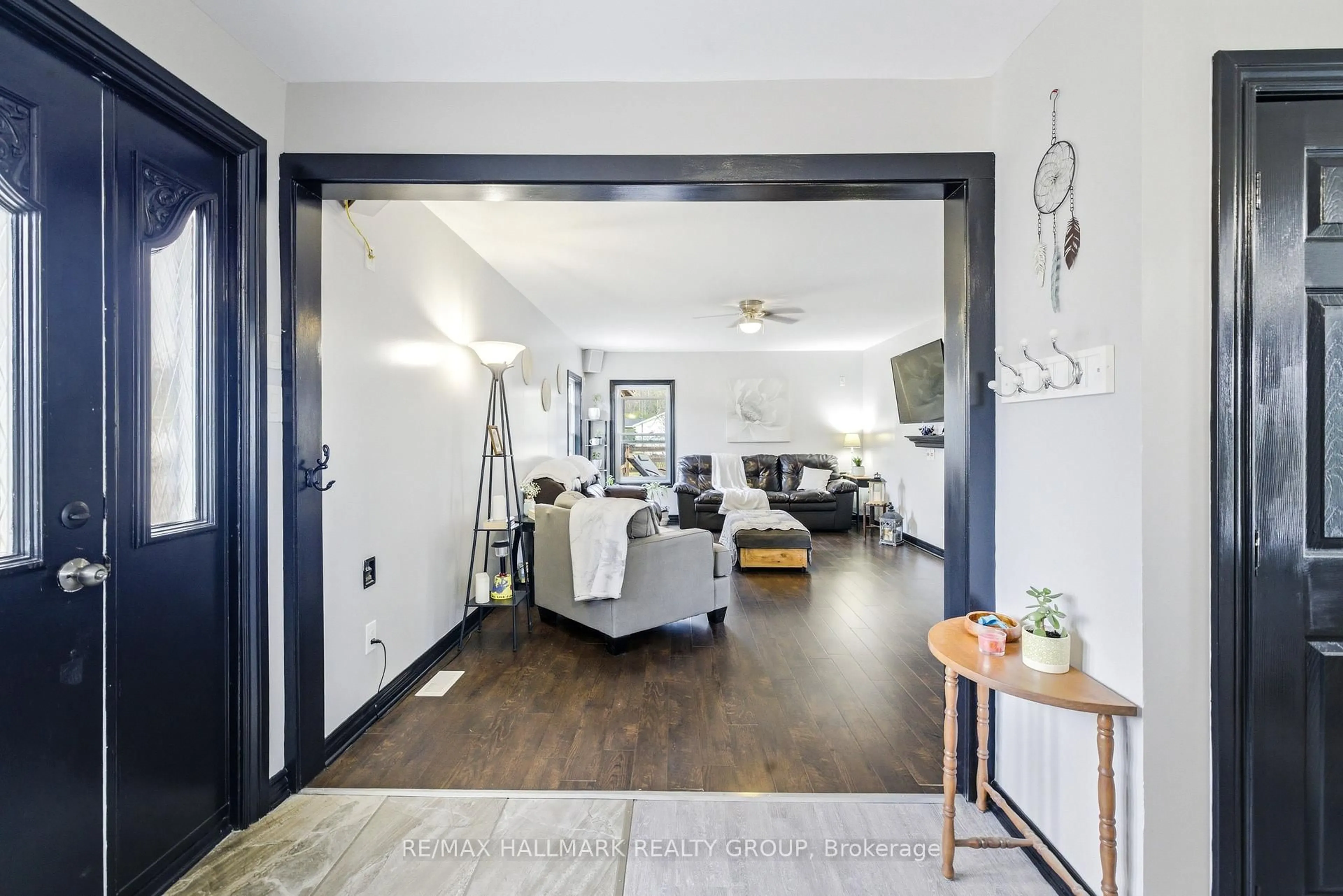 Indoor entryway for 1509 Drummond Con 6b Concession, Perth Ontario K7H 3C9