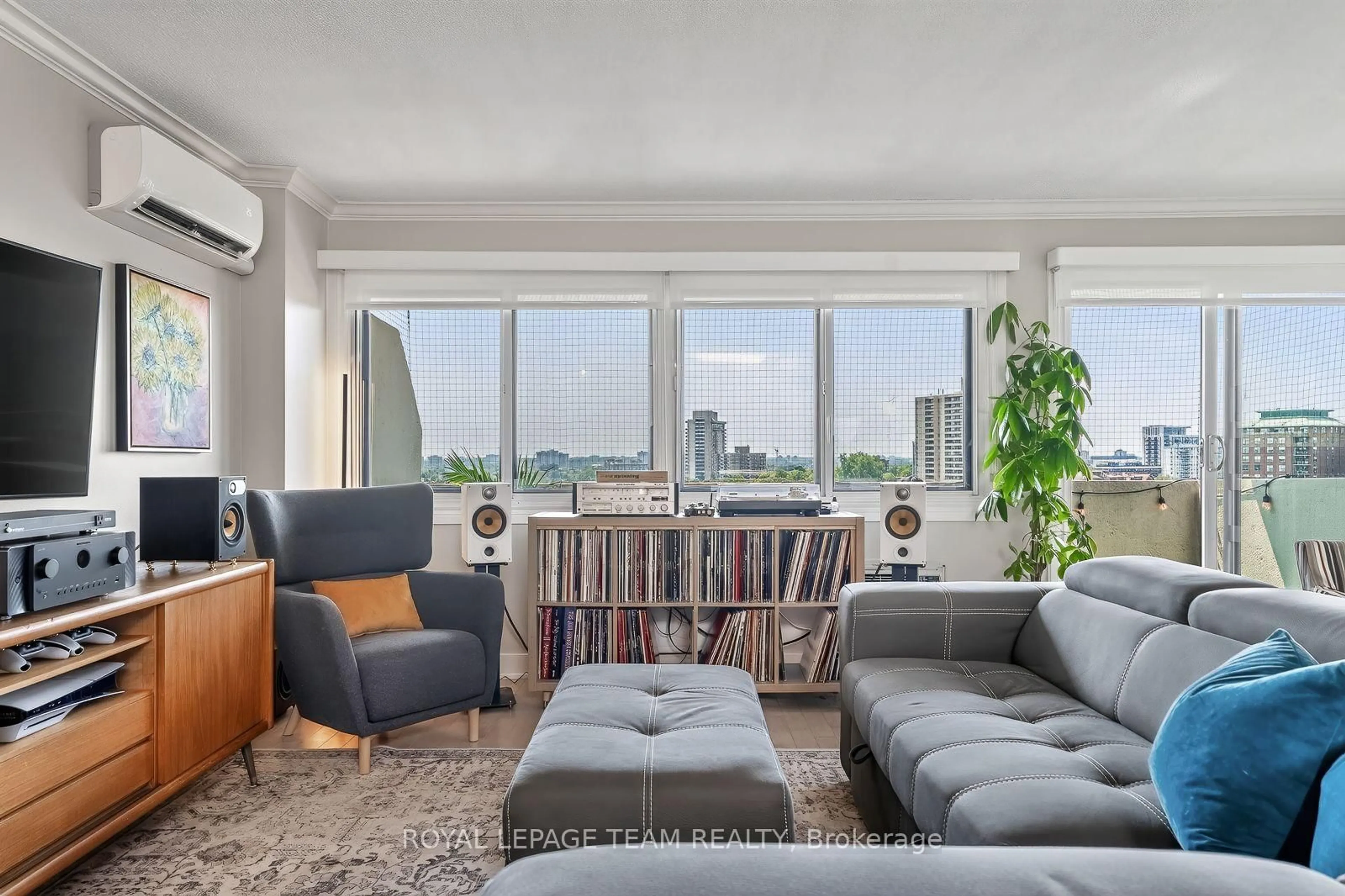 Living room with furniture, unknown for 40 LANDRY St #1710, Ottawa Ontario K1L 8K4