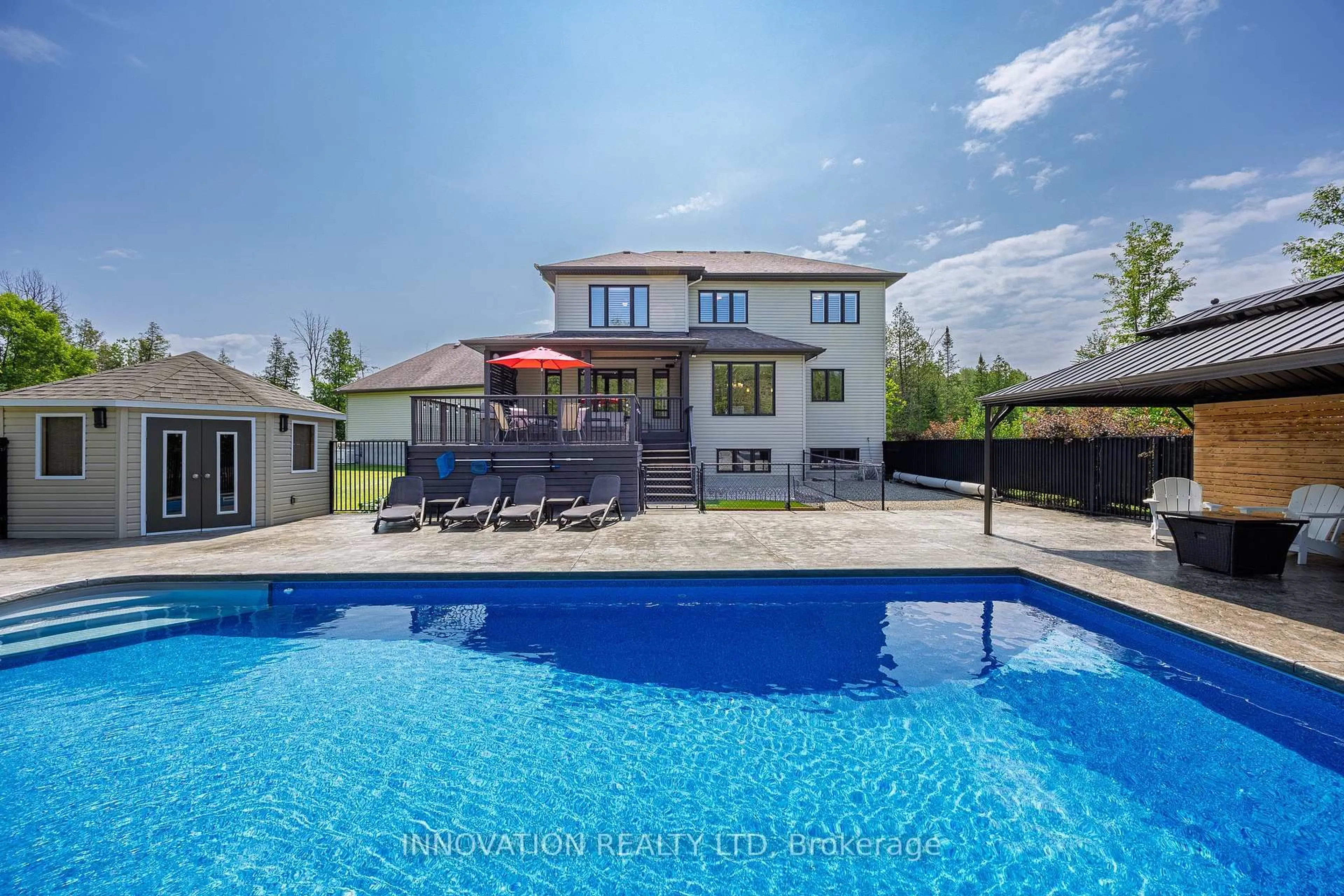 Pool for 323 Silent Wood Grve, Carp Ontario K0A 1L0