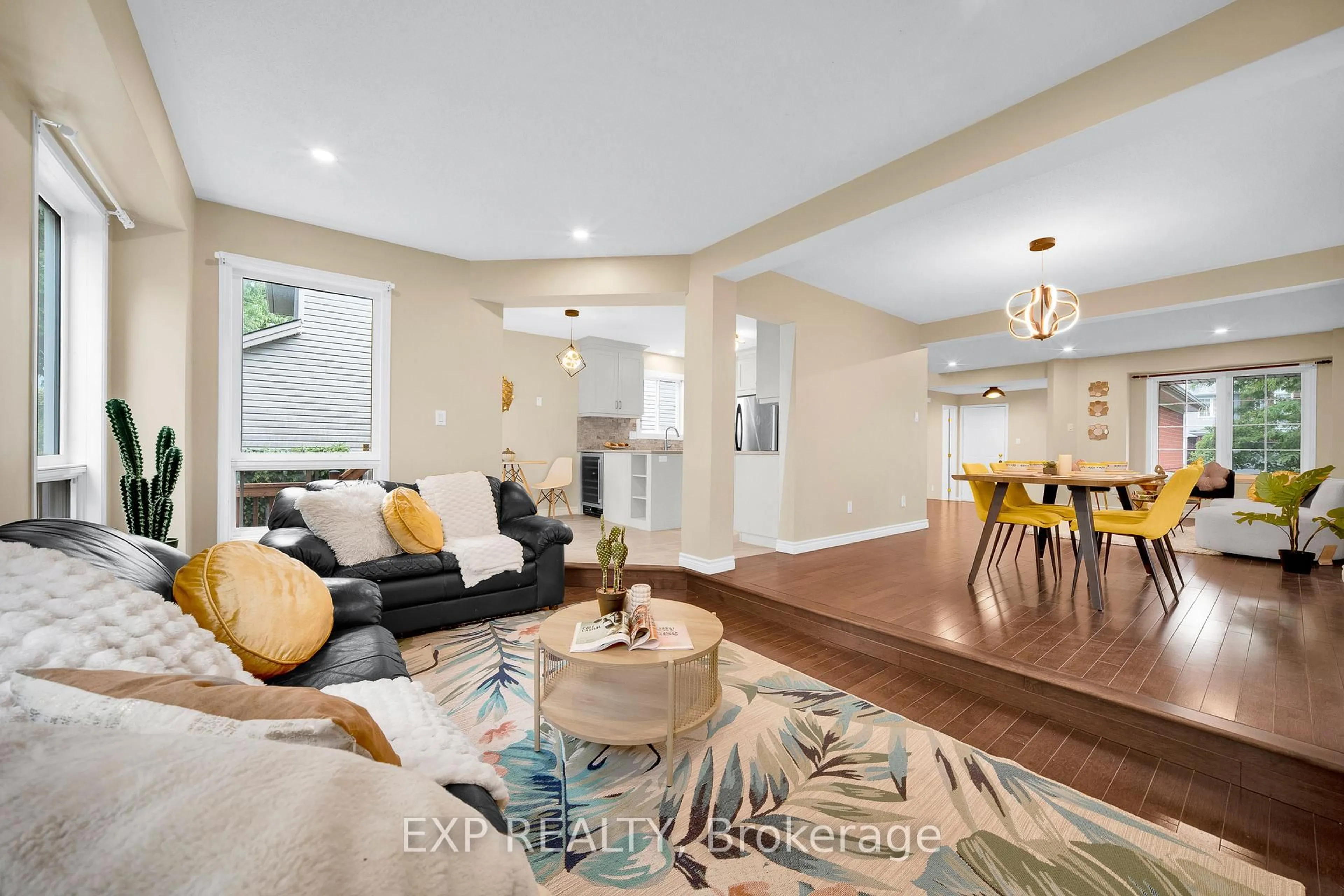Living room with furniture, unknown for 43 Trump Ave, Ottawa Ontario K2C 4A4