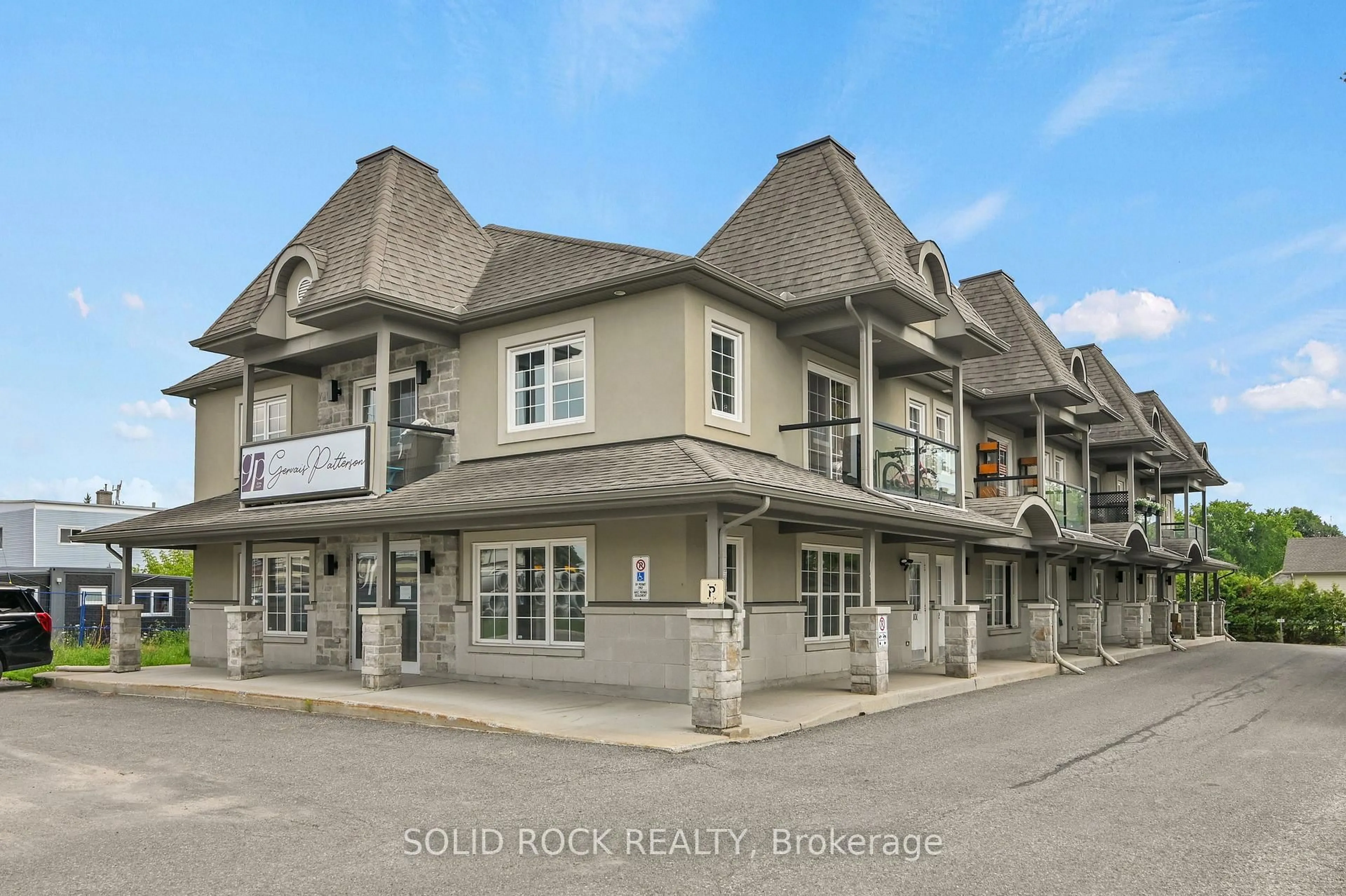 Unknown for 856 Notre-Dame St #103, Russell Ontario K0A 1W0