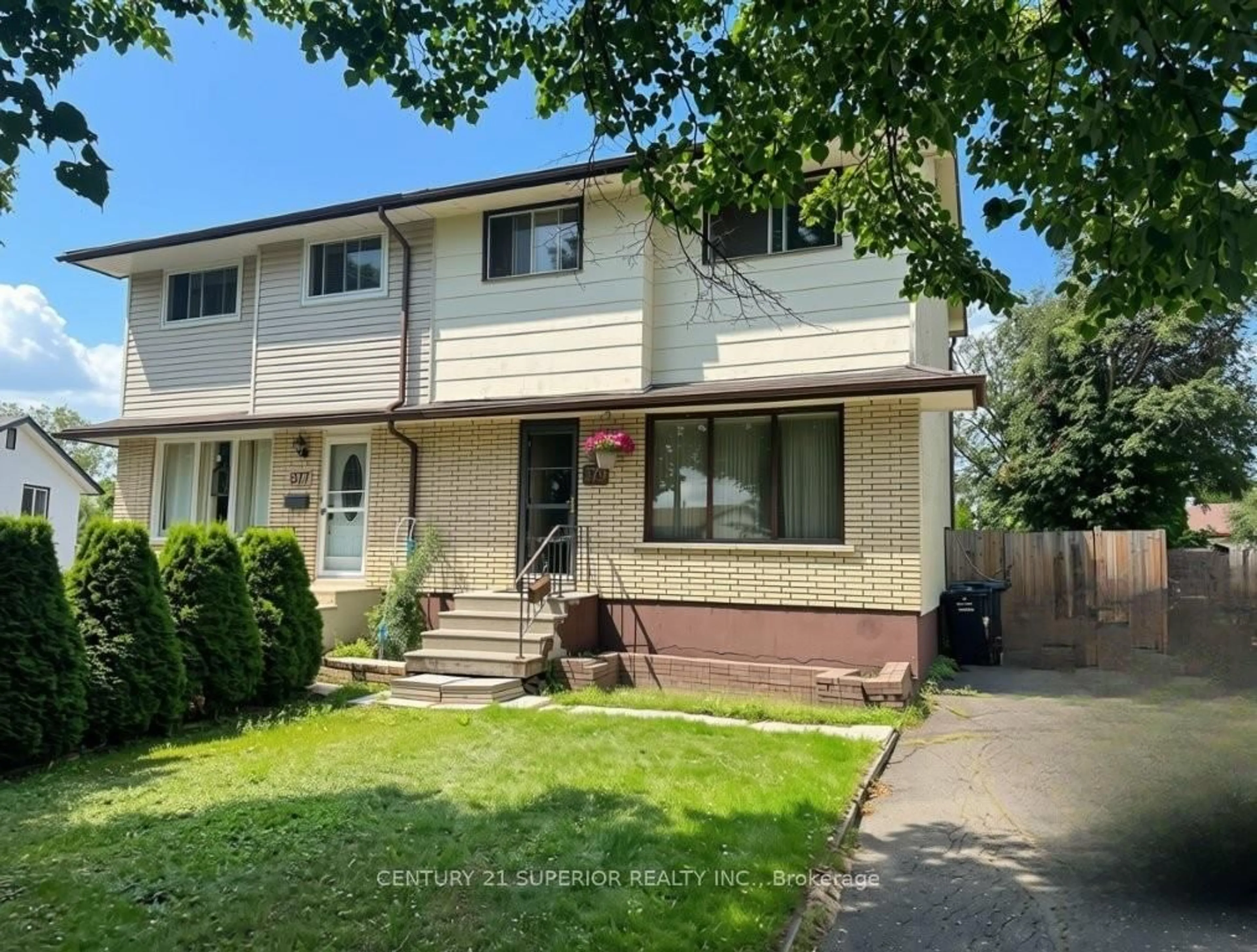 Home with vinyl exterior material, street for 579 Simon Fraser Drive, Thunder Bay Ontario P7C 5B3