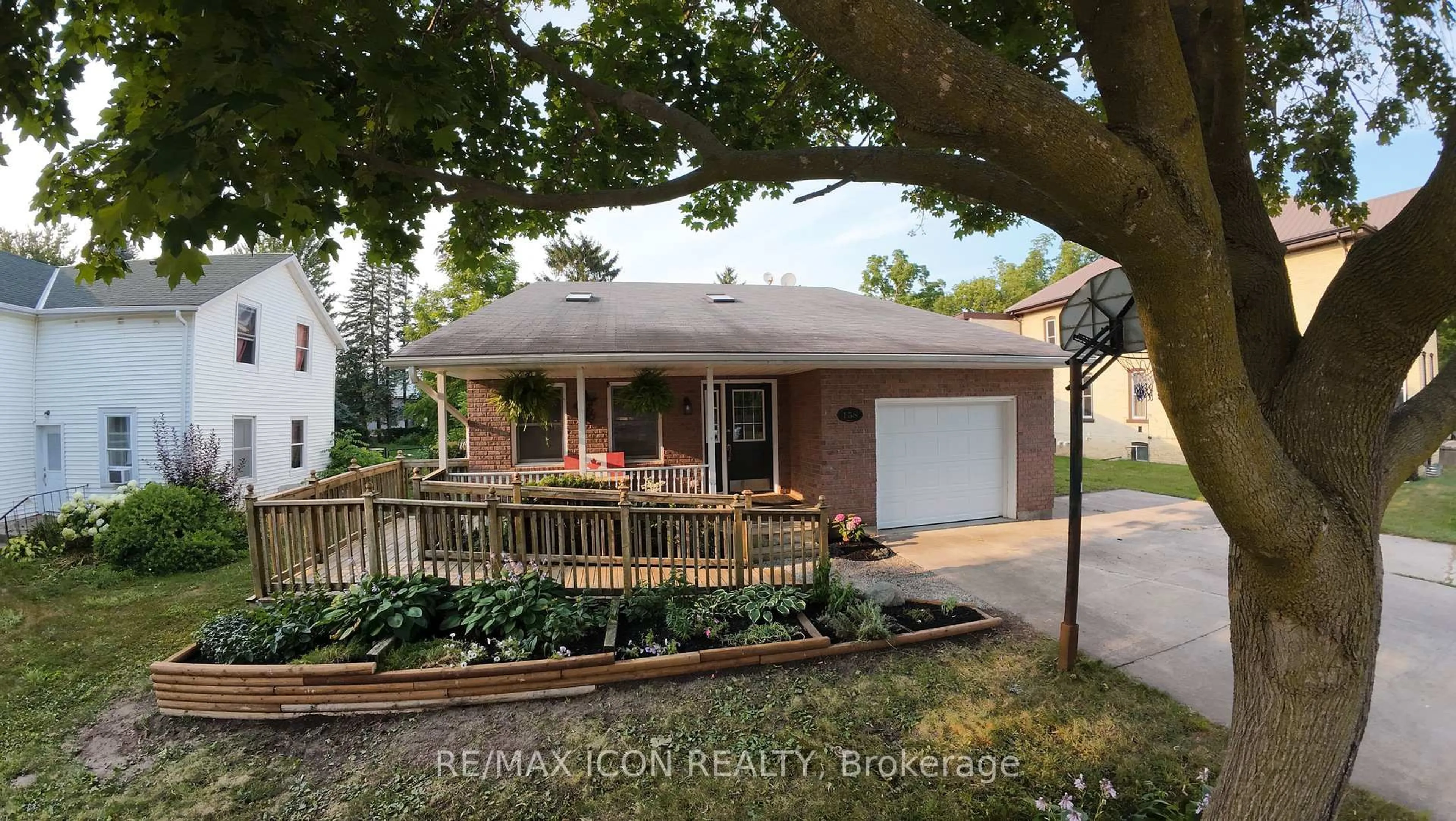 Home with brick exterior material, street for 158 Broadway St, North Middlesex Ontario N0M 2K0