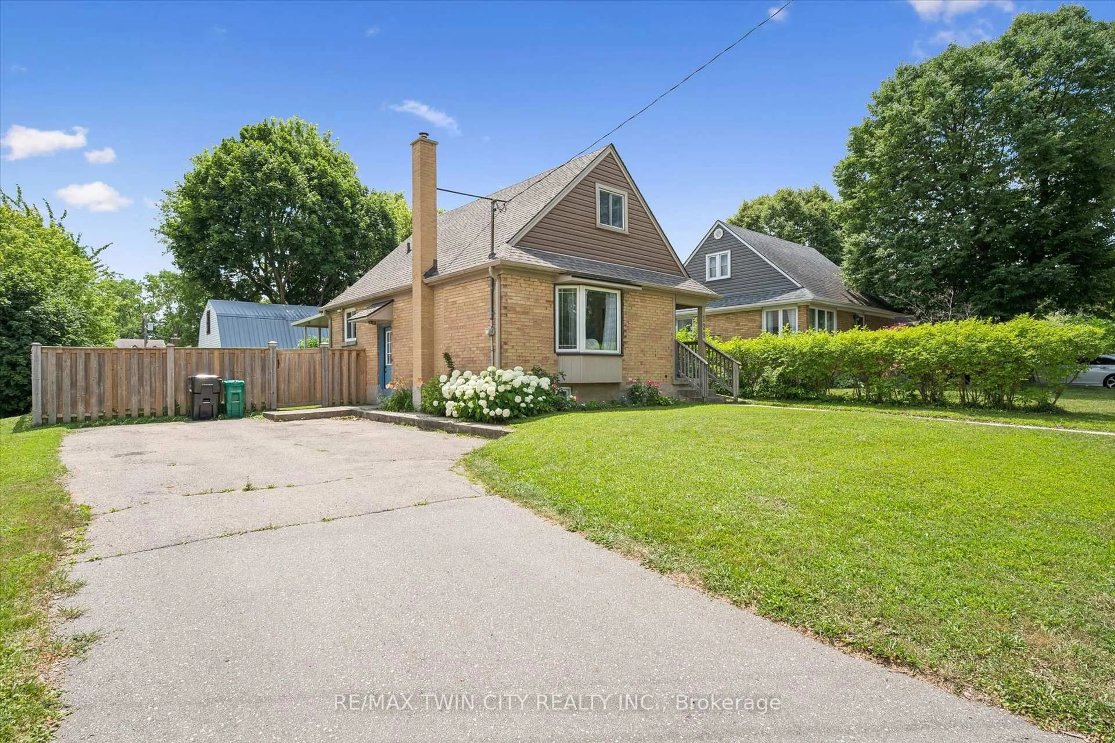 Unknown for 129 Florence Ave, Kitchener Ontario N2A 2L1