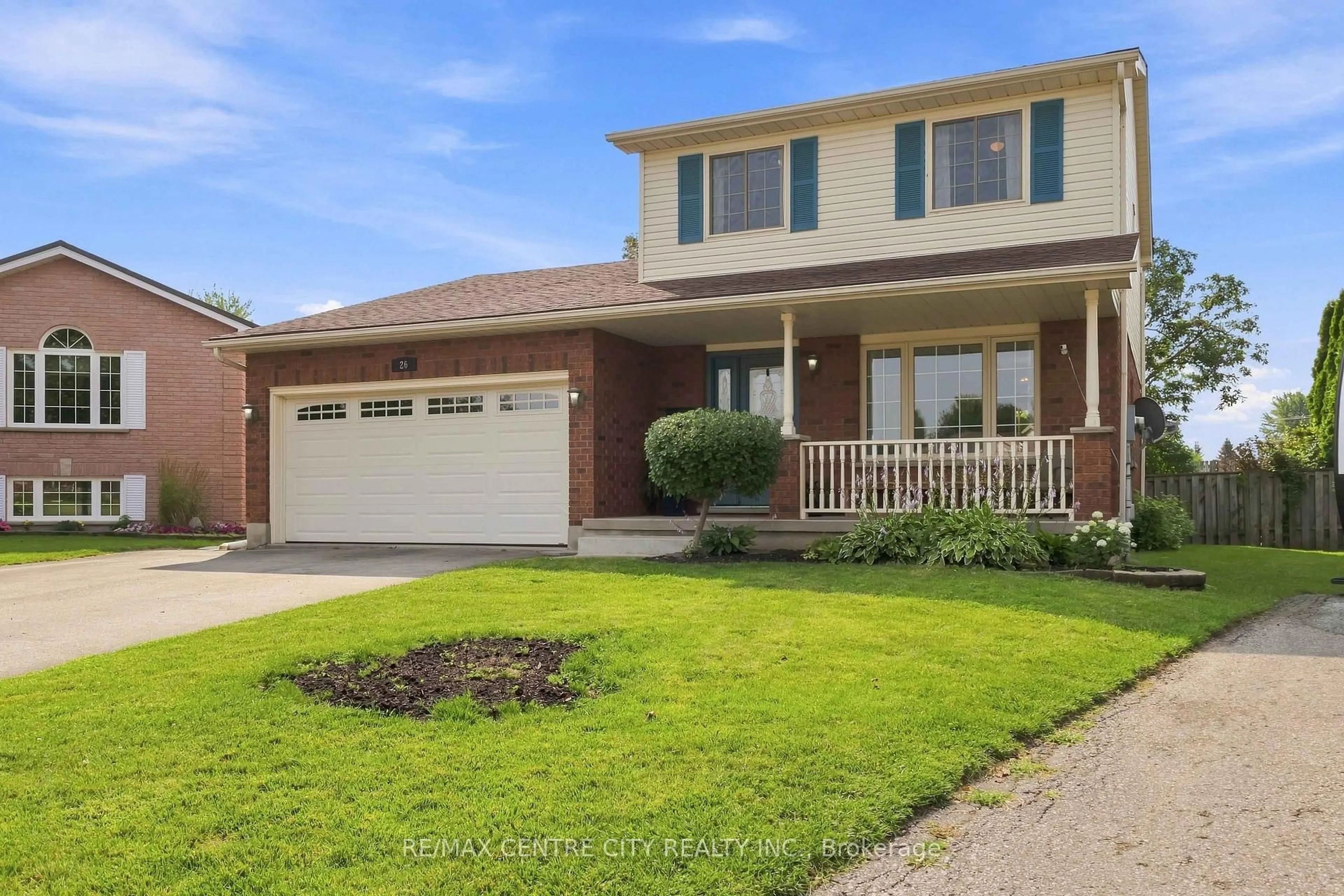 Home with brick exterior material, street for 26 Oldewood Cres, St. Thomas Ontario N5R 6B2