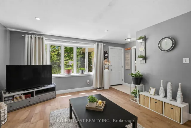 11 Hillsborough Rd, London South 5