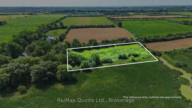 214 Pleasant Bay Rd, Prince Edward County 3