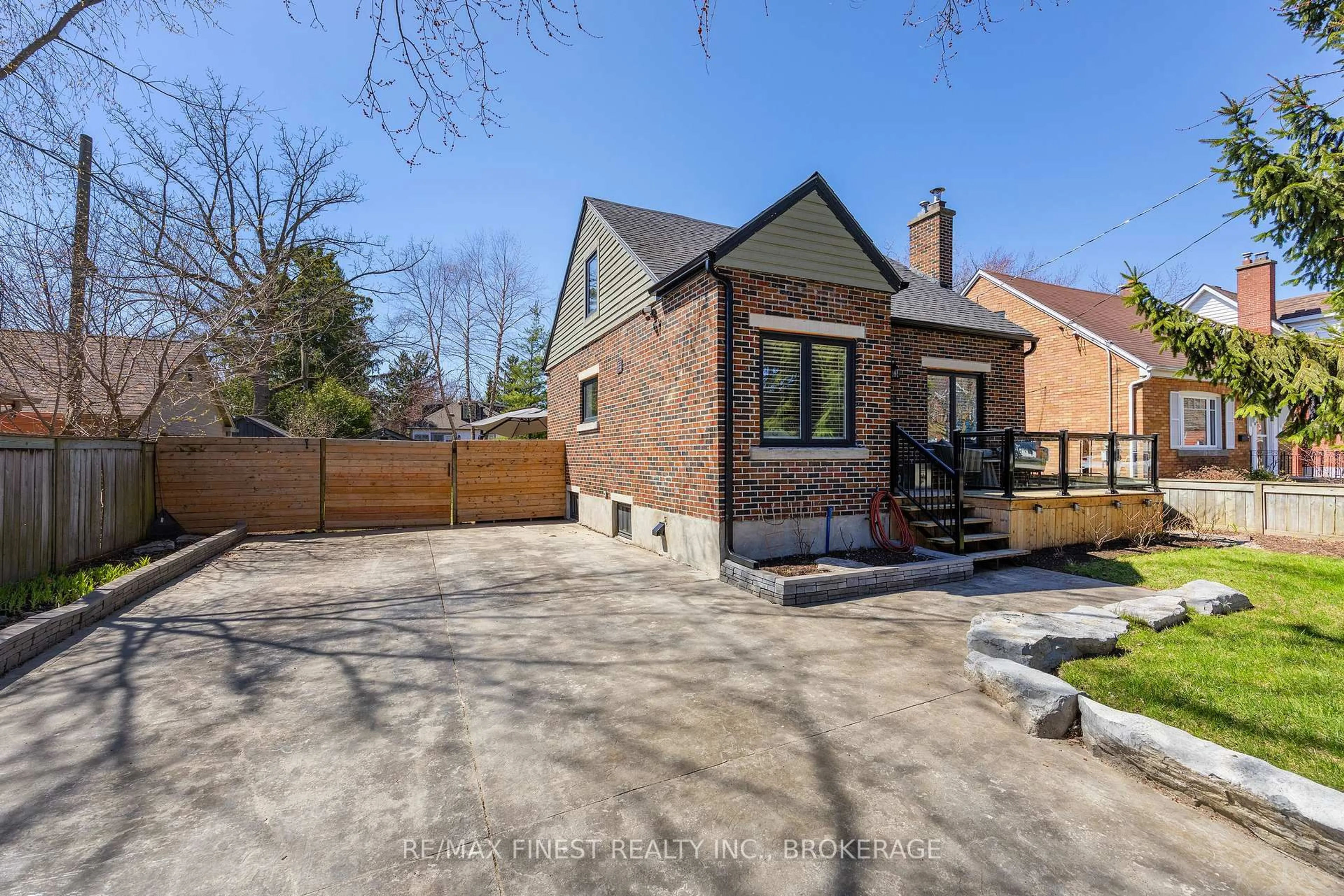 Home with brick exterior material, street for 258 College St, Kingston Ontario K7L 4M2