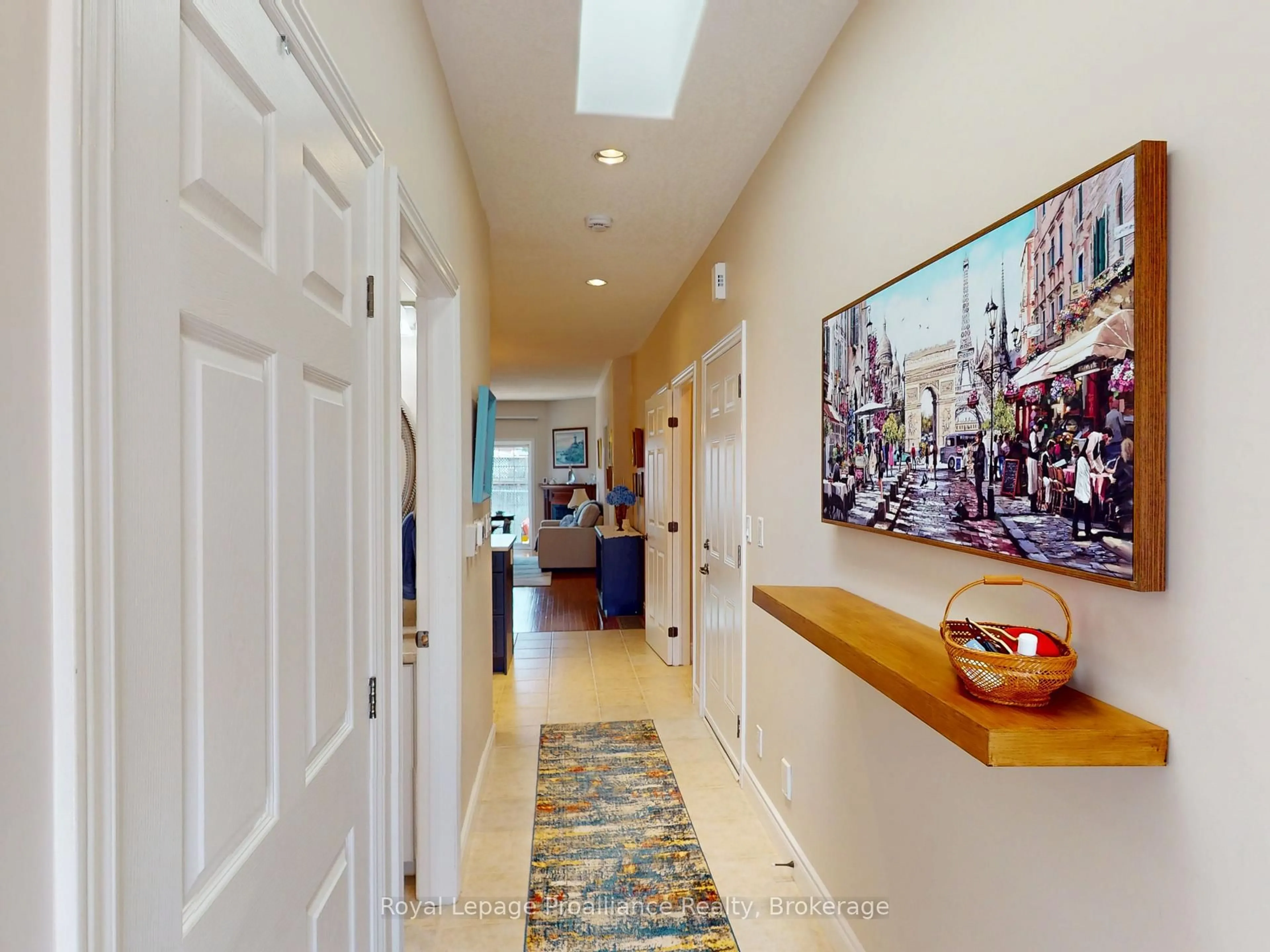 Indoor entryway for 16 Lane Ave #2, Belleville Ontario K8P 0B1