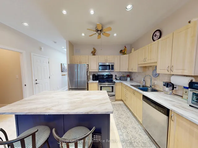 16 Lane Ave #2, Belleville 5