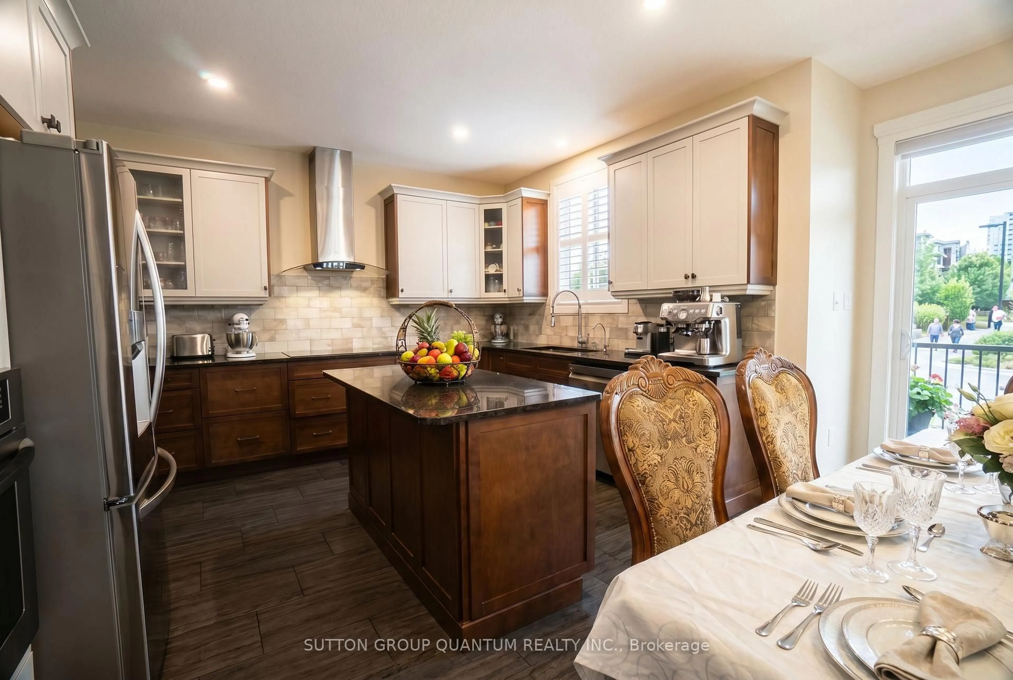 Open concept kitchen, unknown for 104 Thames Springs Cres, Zorra Ontario N0M 2M0