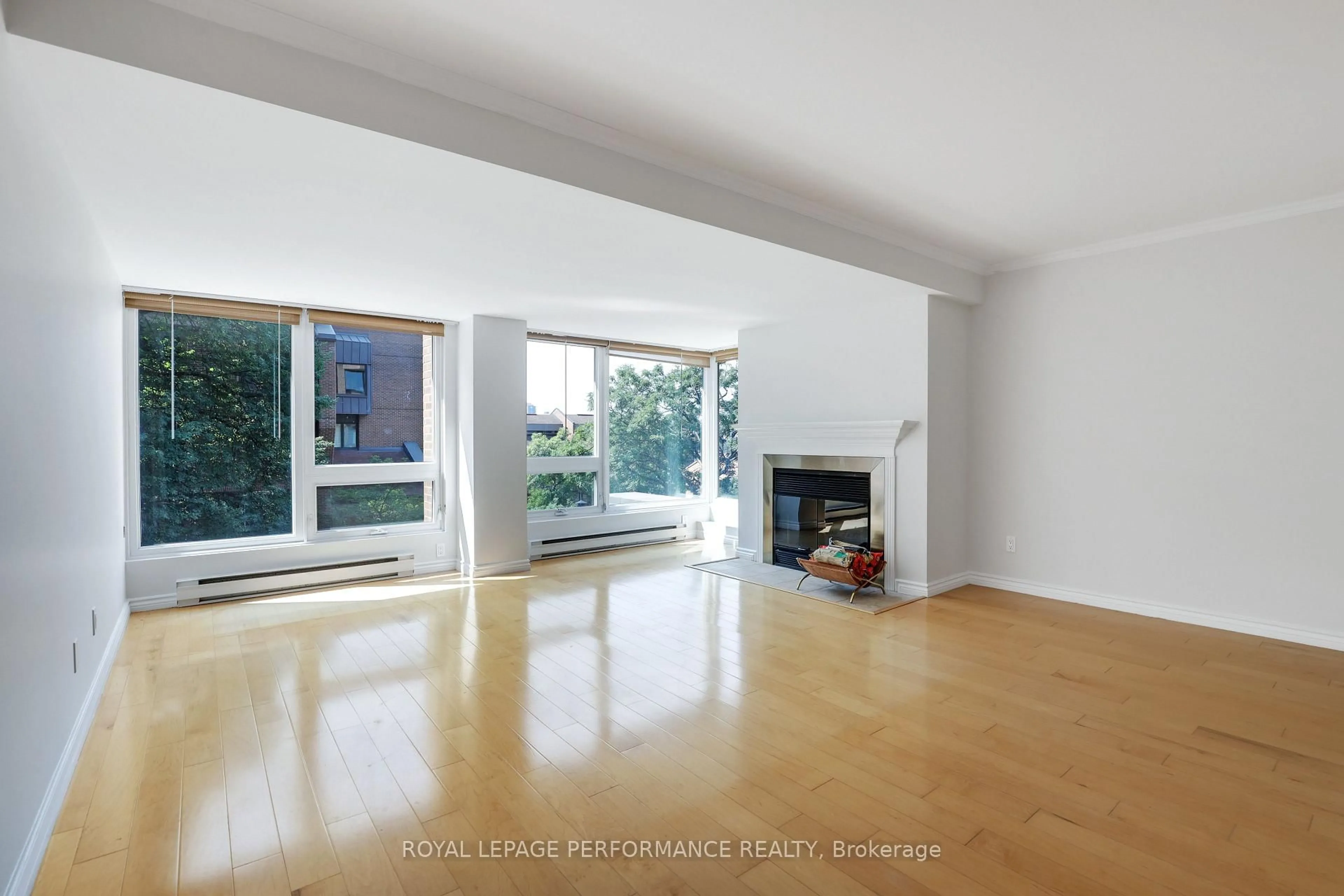 Living room with furniture, unknown for 130 Rideau Terr #4, Ottawa Ontario K1M 0Z2
