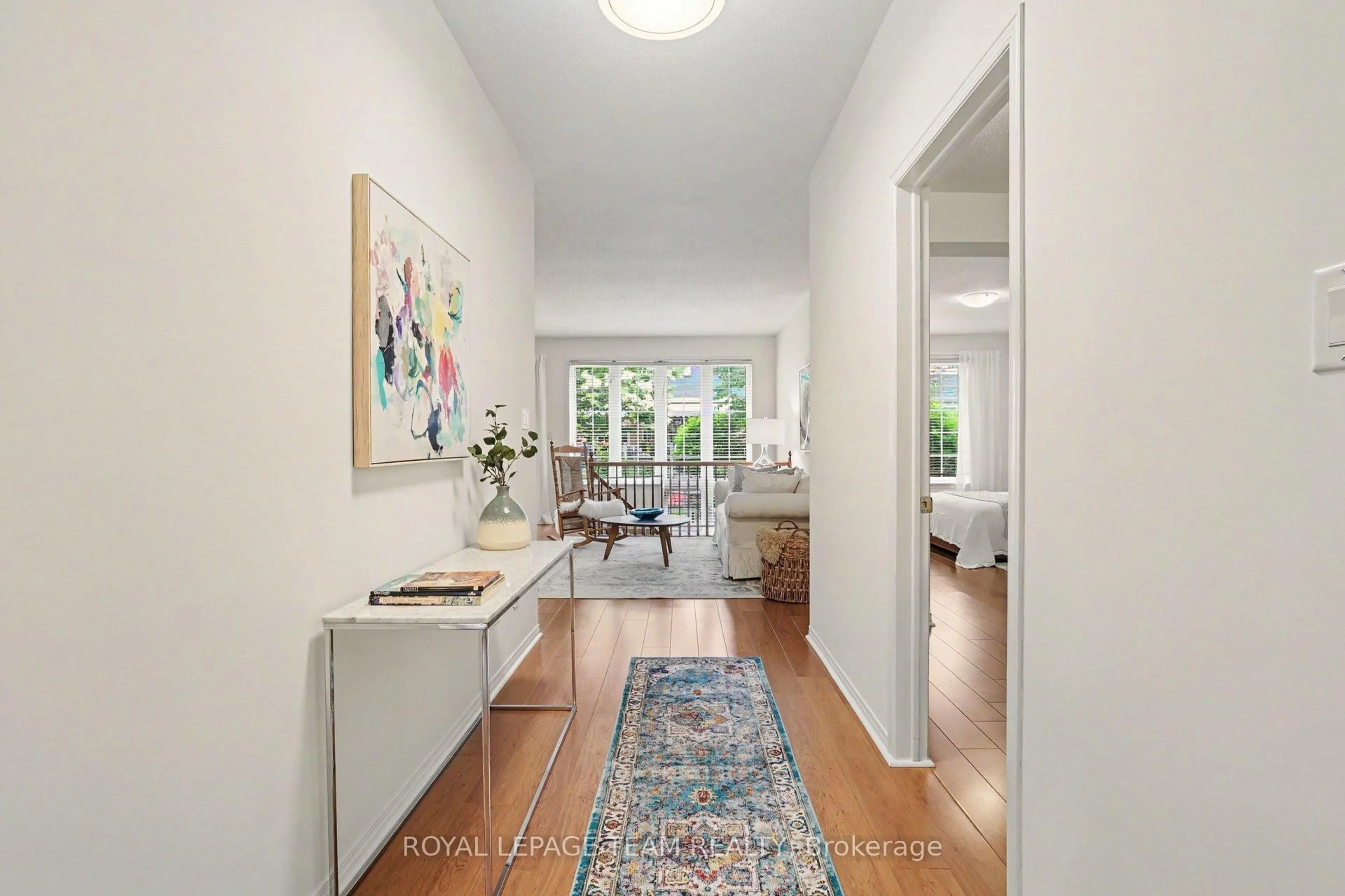 Indoor entryway for 25 Sawchuk Terr, Ottawa Ontario K2K 3H1