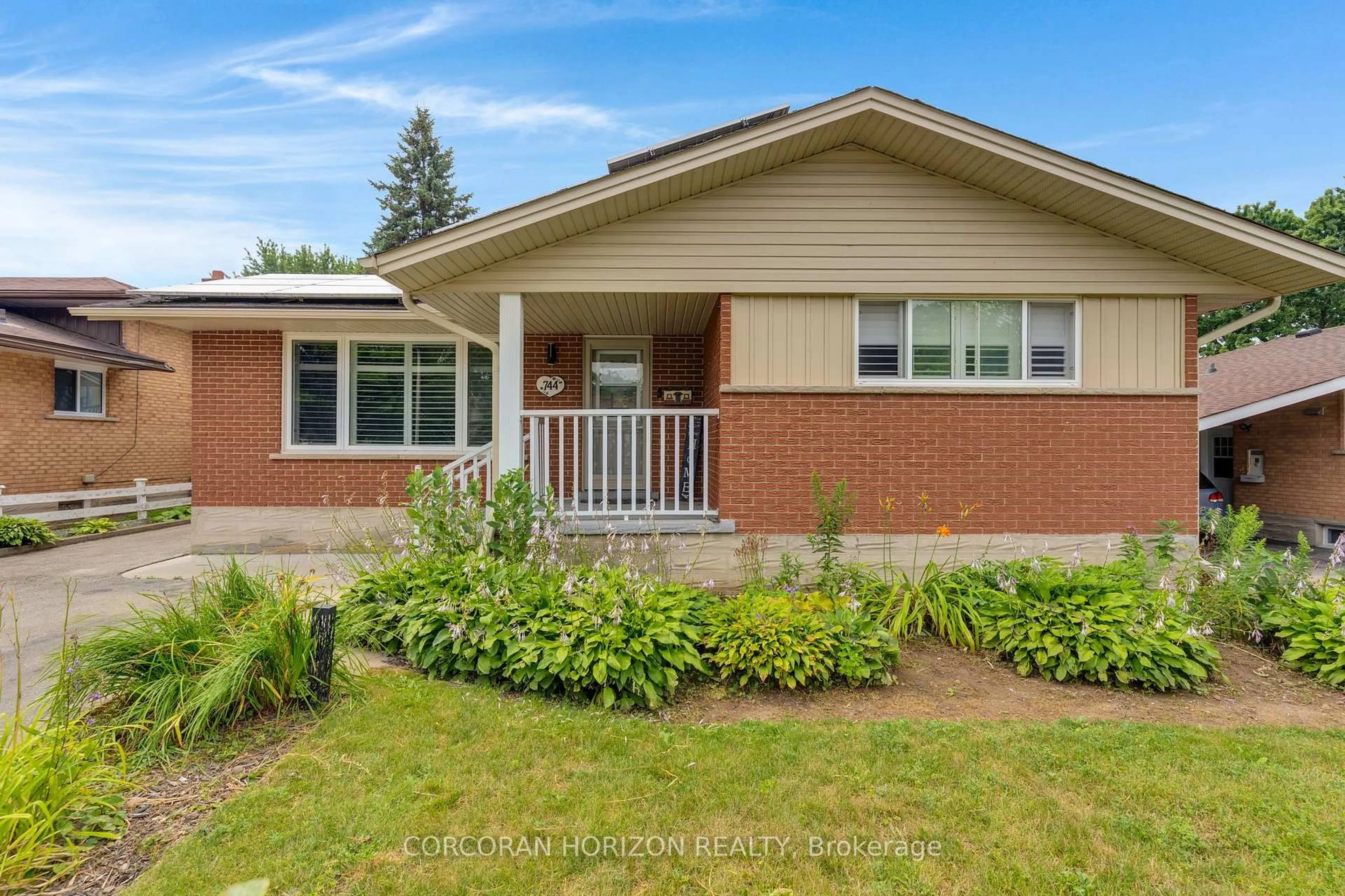Home with brick exterior material, street for 744 Birchwood Ave, Cambridge Ontario N3H 2V5