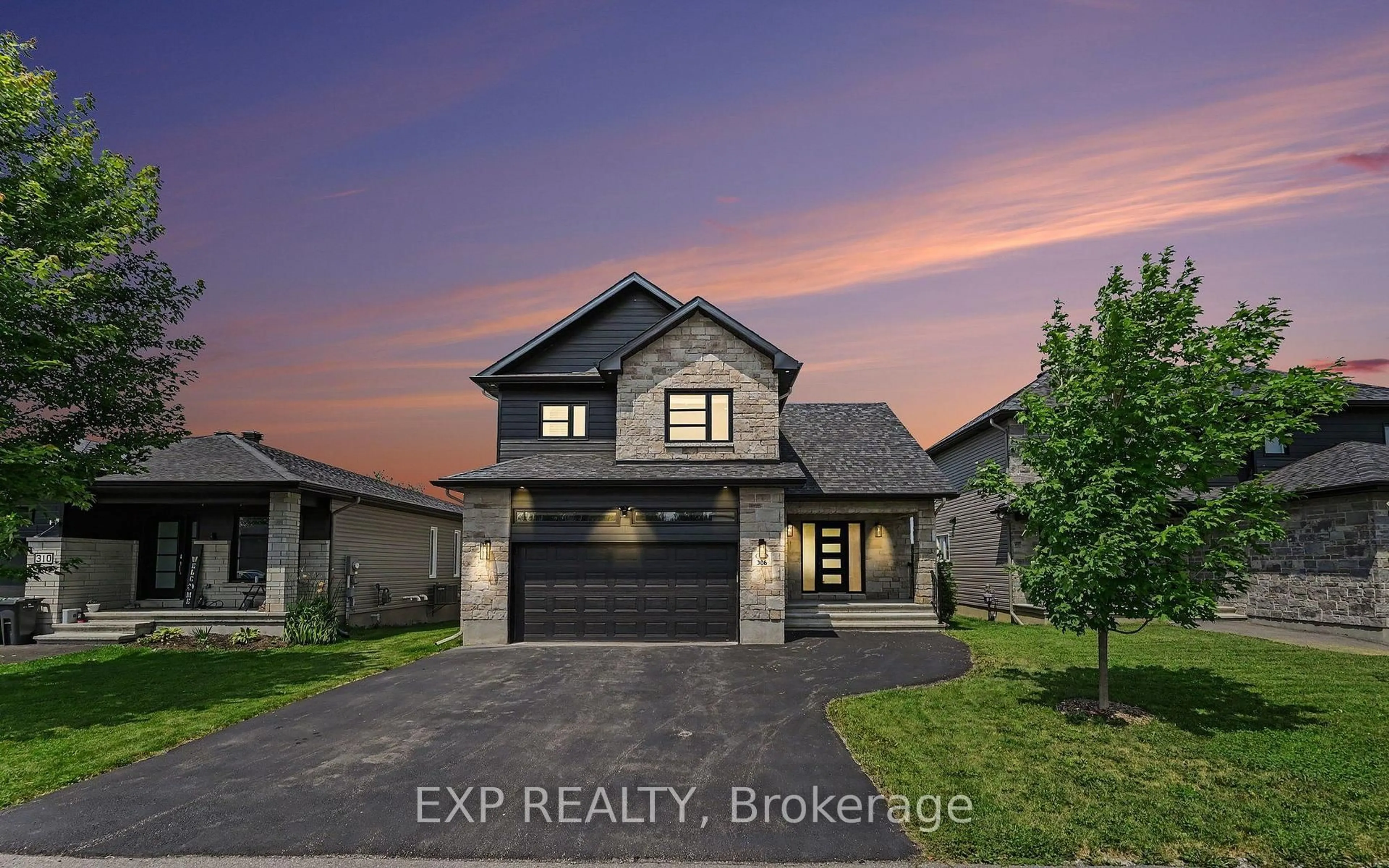 A pic from outside/outdoor area/front of a property/back of a property/a pic from drone, street for 306 Moisson St, Russell Ontario K0A 1W0
