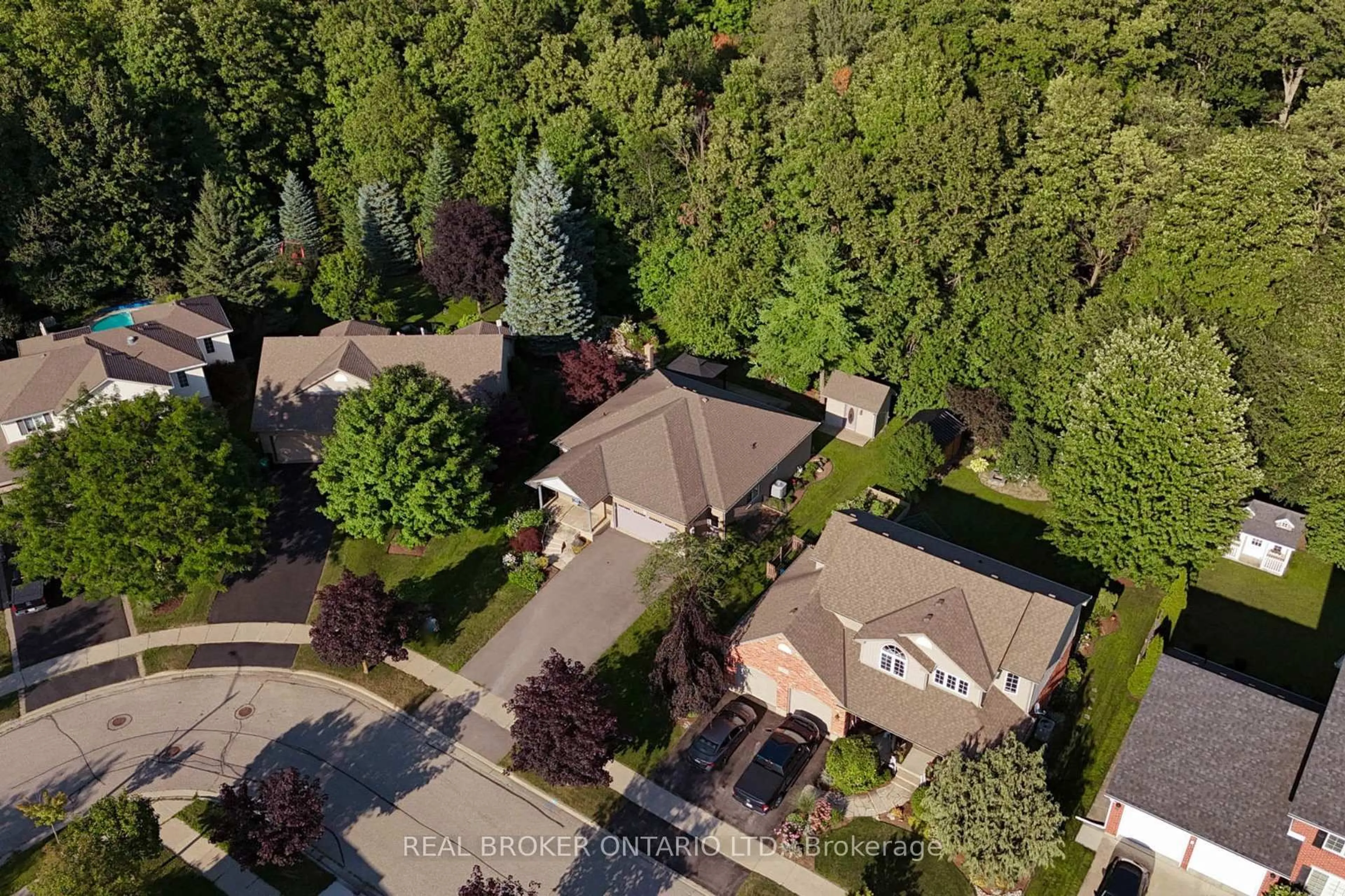 A pic from outside/outdoor area/front of a property/back of a property/a pic from drone, street for 13 Burlwood Dr, Woolwich Ontario N3B 3L2