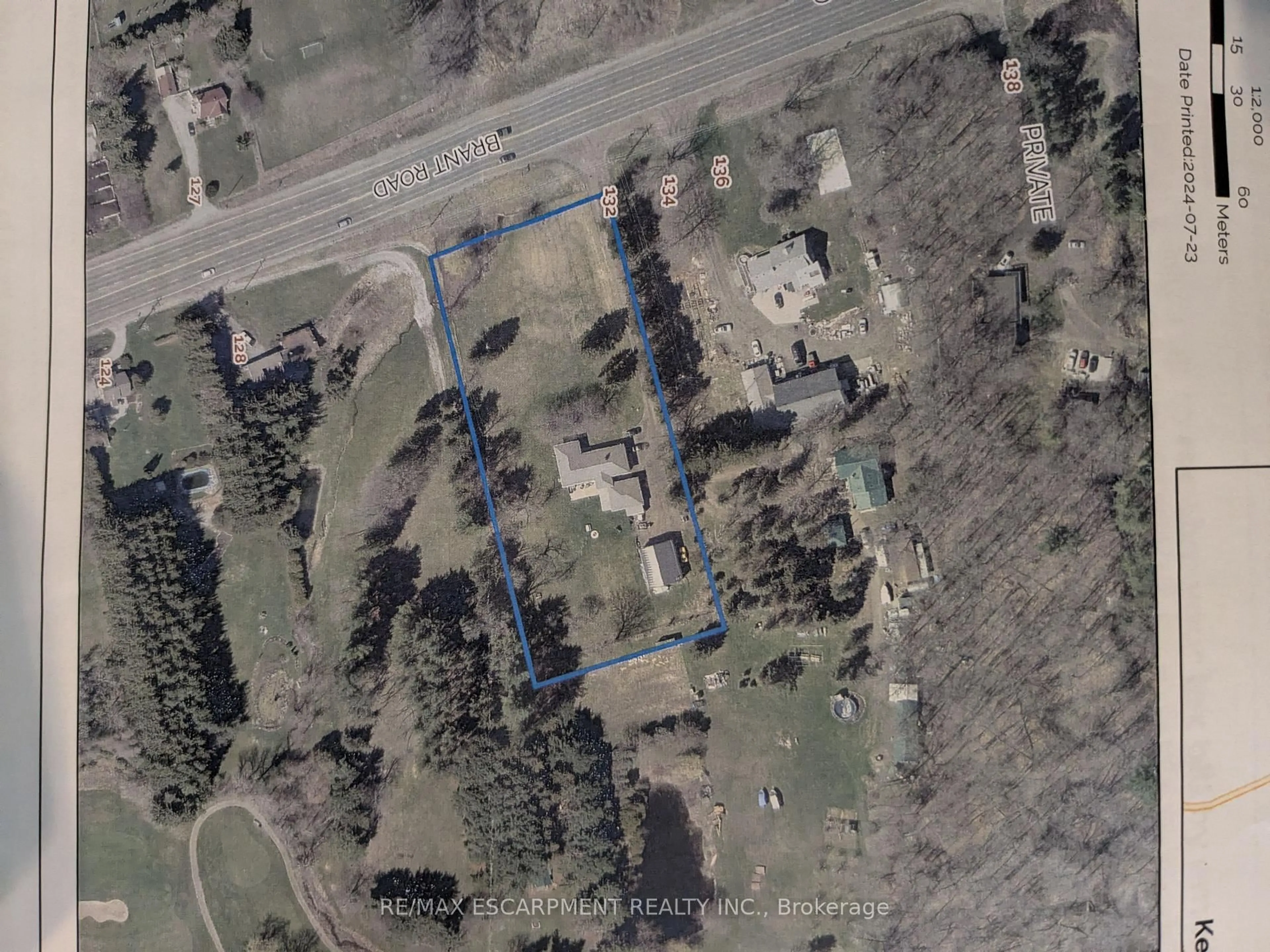 A pic from outside/outdoor area/front of a property/back of a property/a pic from drone, street for 127 Brant Rd, Brant Ontario N3L 3E1