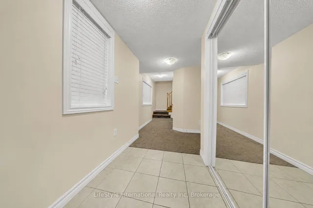 88 Decorso Dr #87, Guelph 2