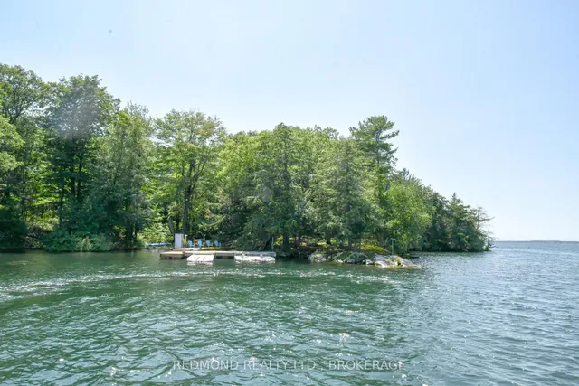 114 Prince Regent Island, Leeds and the Thousand Islands 5