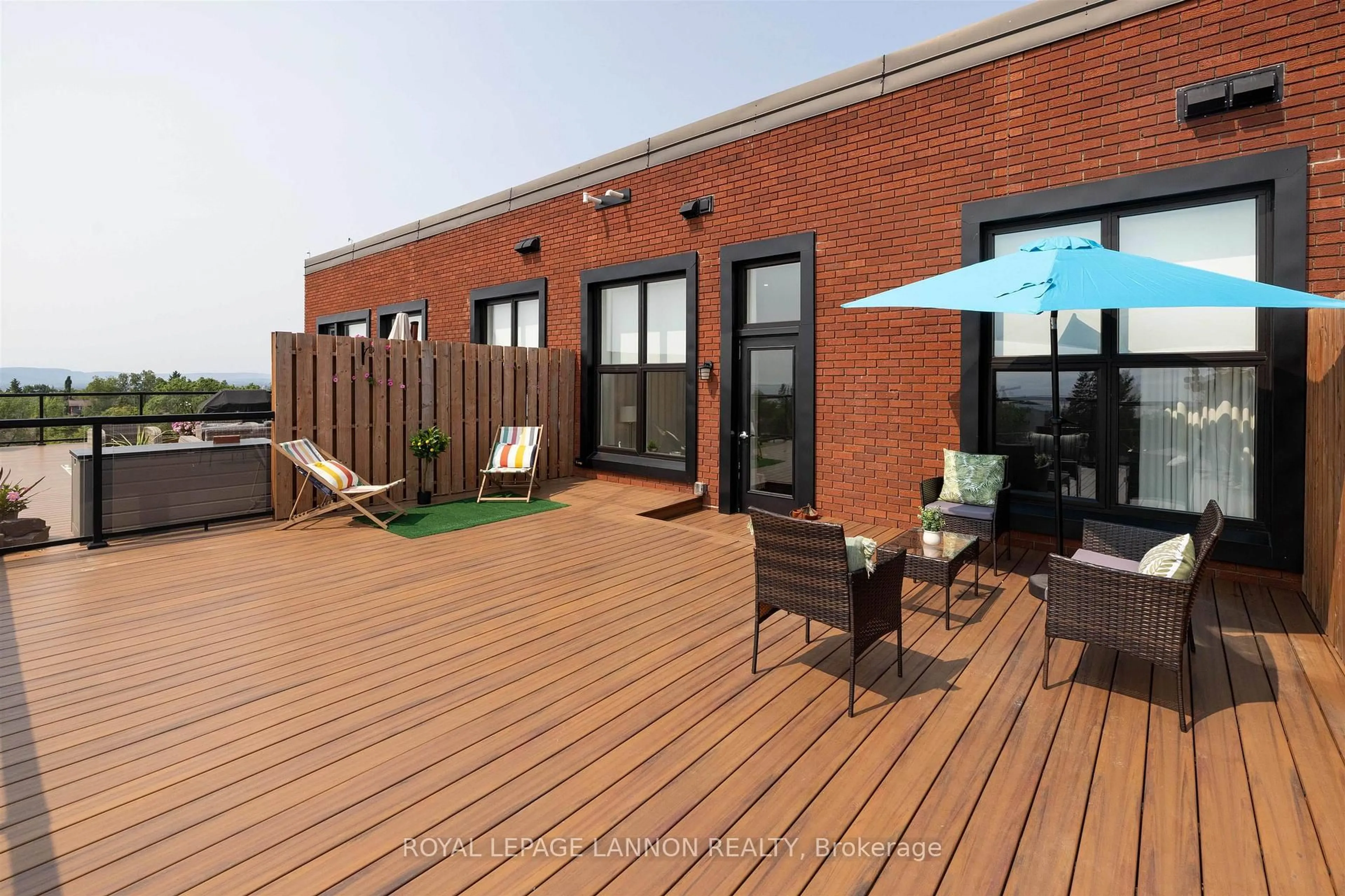 Patio, unknown for 96 High St #3414, Thunder Bay Ontario P7A 5R3