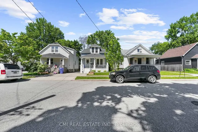 433 Lydia St, Sarnia 2