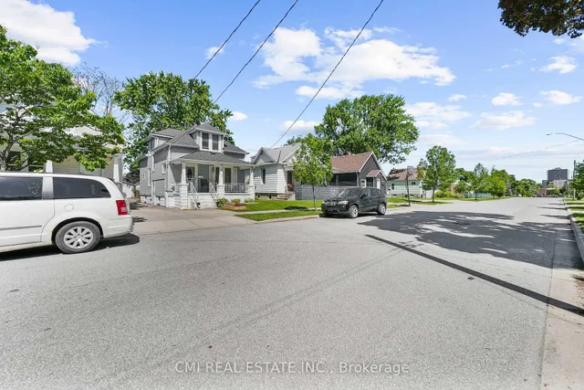 433 Lydia St, Sarnia 3