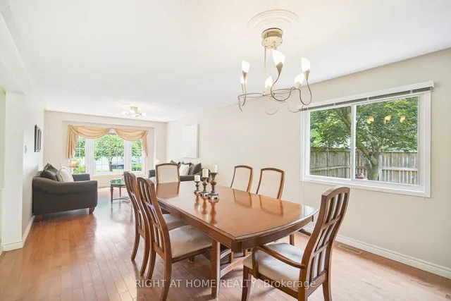 309 Amberly Blvd, Hamilton 5