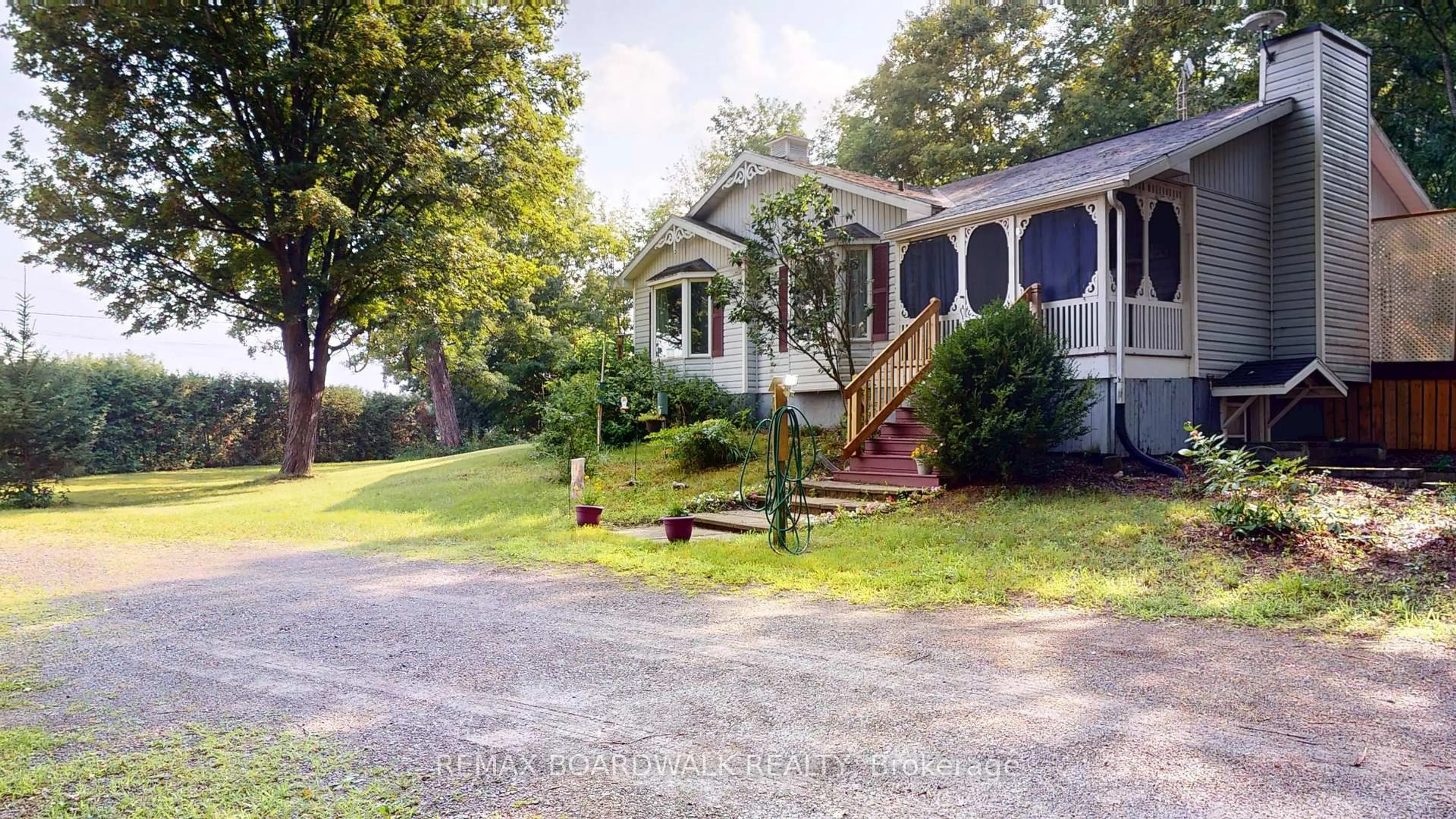 A pic from outside/outdoor area/front of a property/back of a property/a pic from drone, street for 3486 County 26 Rd, Augusta Ontario K0E 1T0