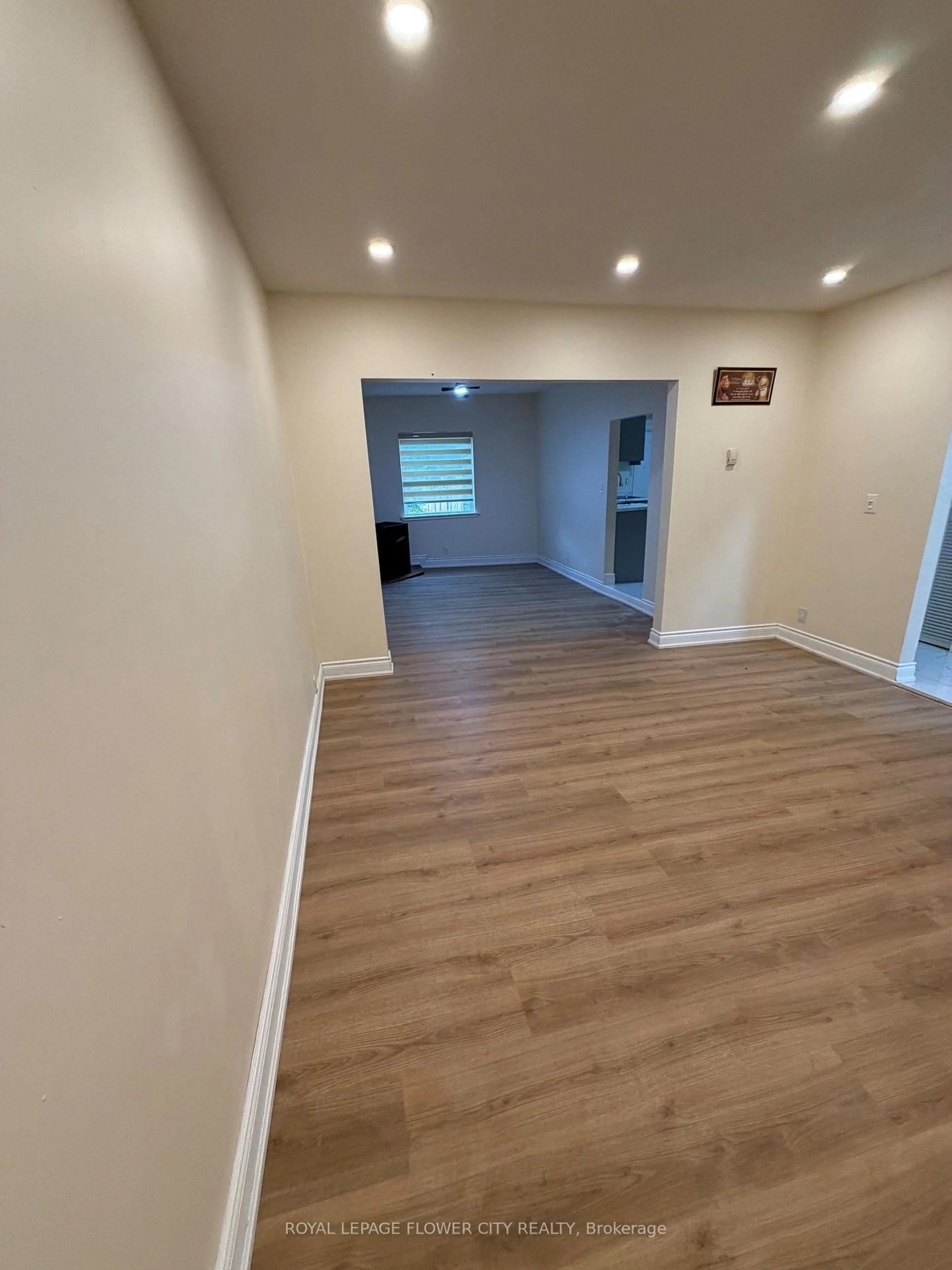 A pic of a room for 36 St Georges Ave, Sault Ste Marie Ontario P6B 1W7