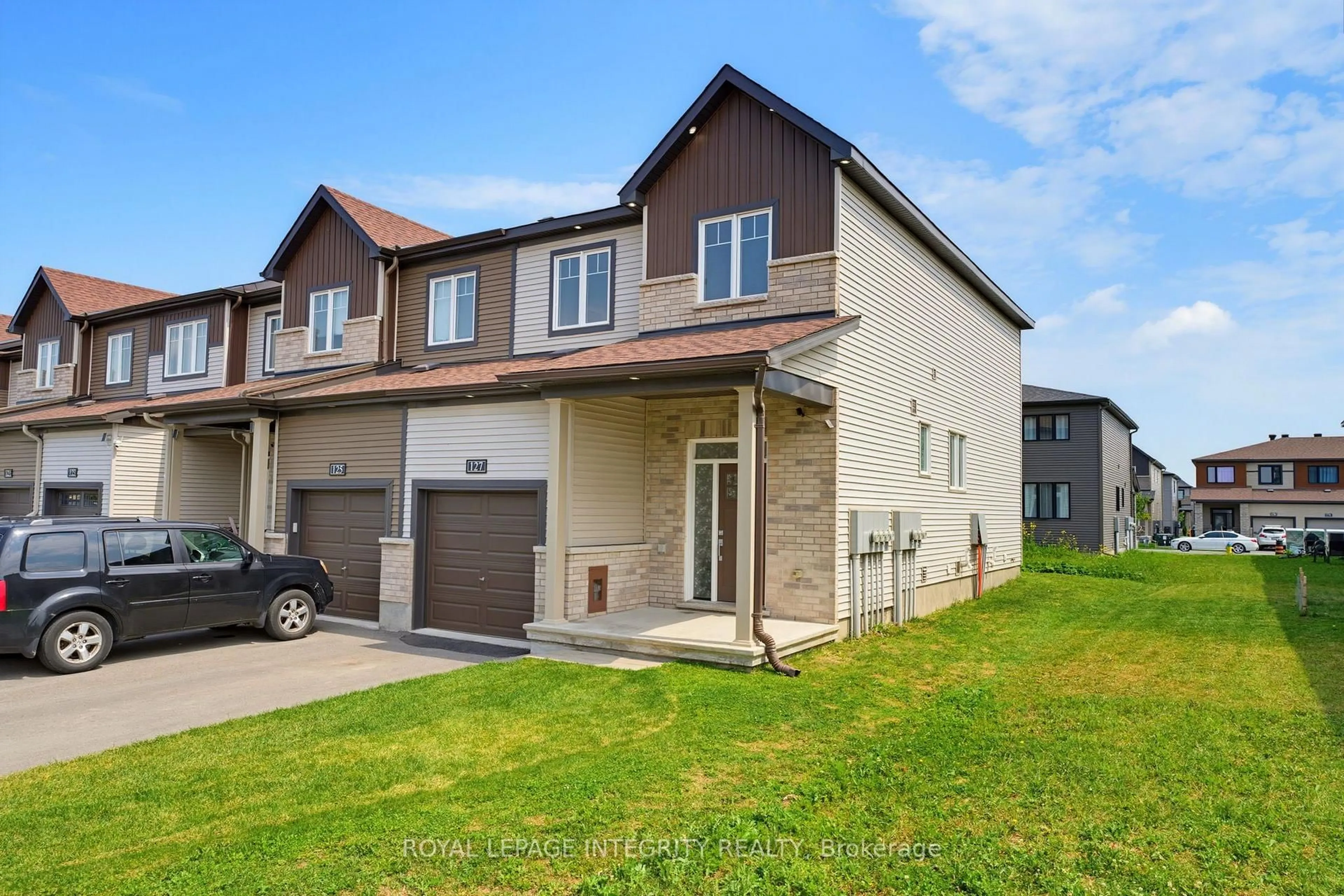 Unknown for 127 Chakra St, Ottawa Ontario K2J 6Z3