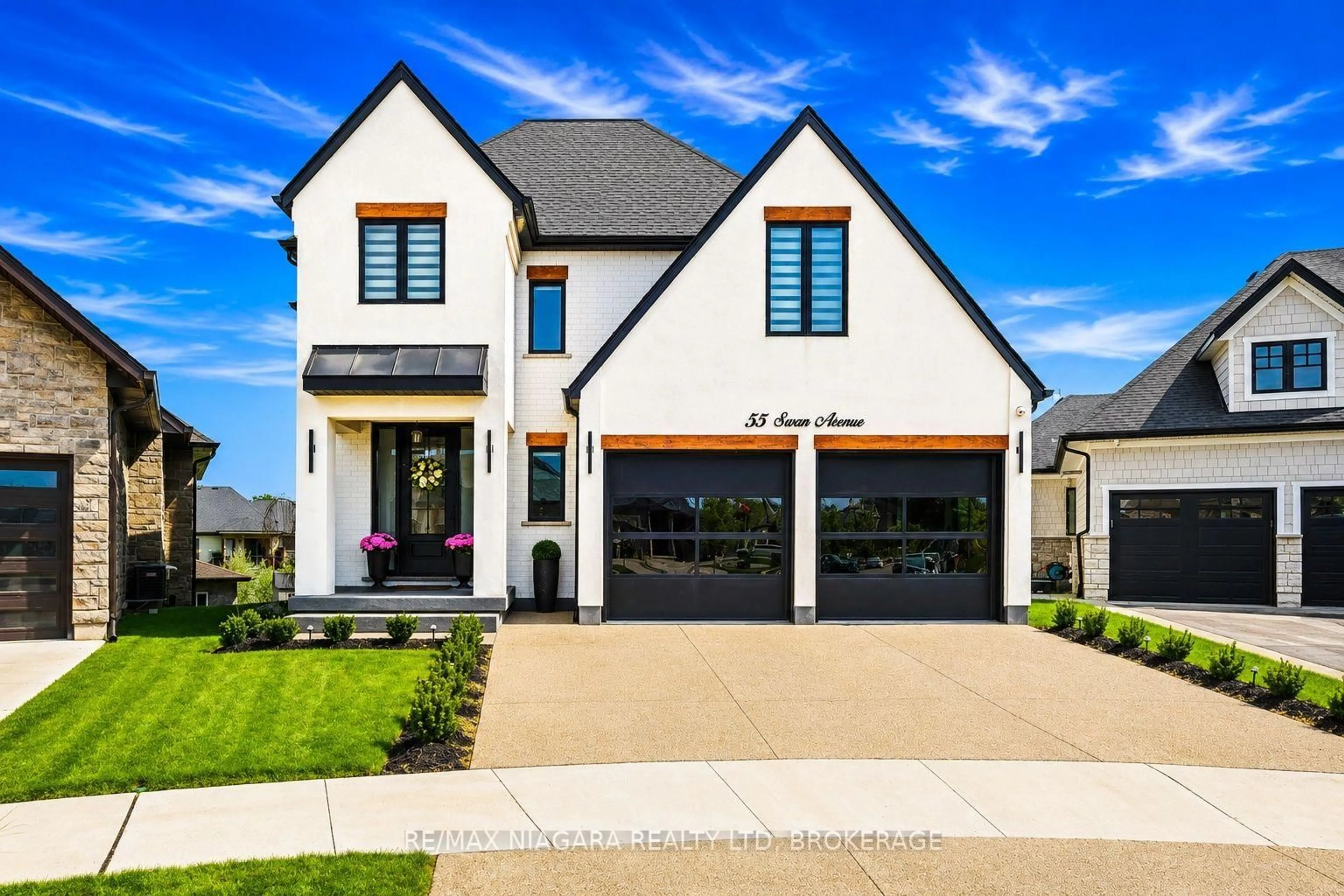 Home with brick exterior material, street for 55 Swan Ave, Pelham Ontario L0S 1E6