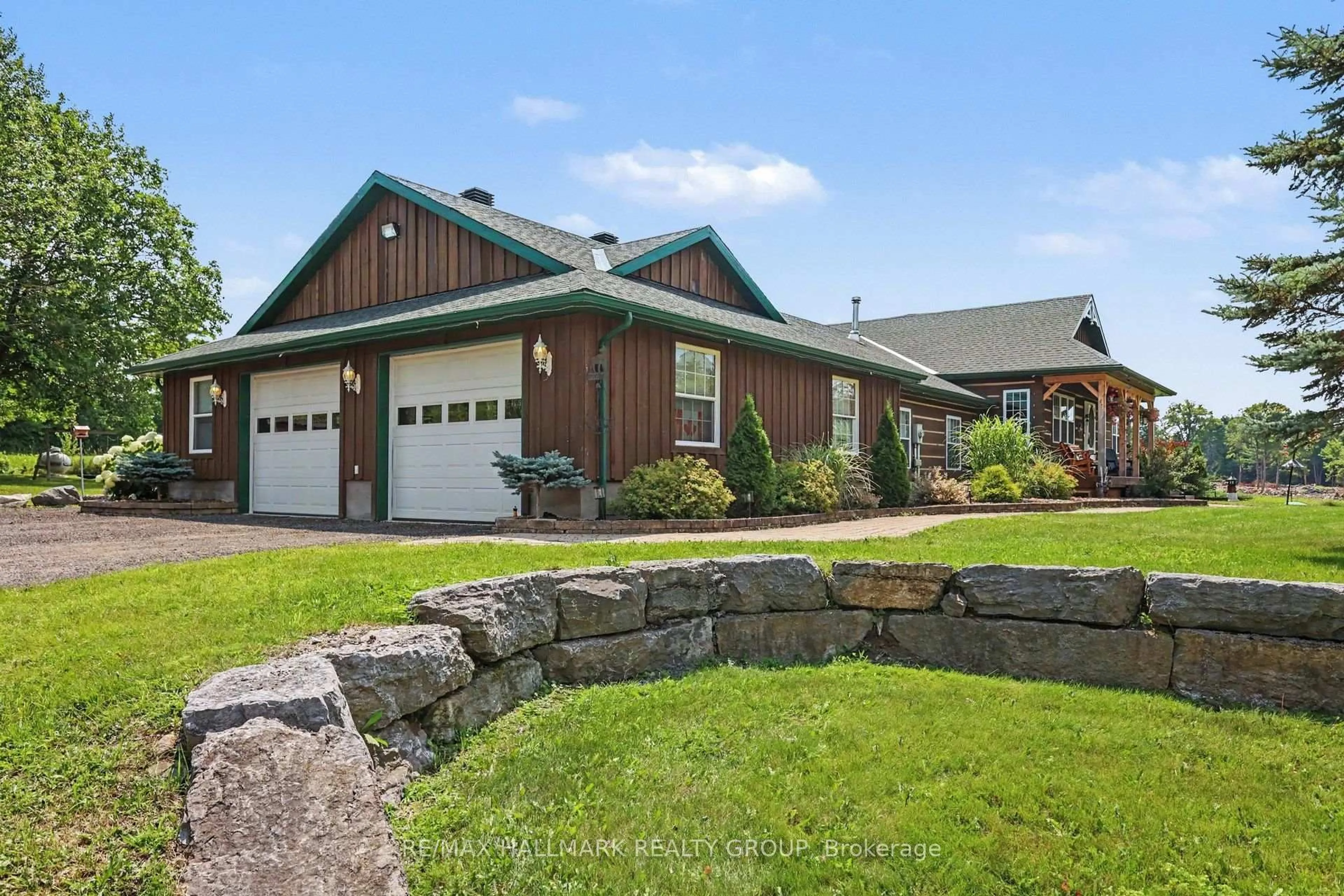 Home with brick exterior material, unknown for 117 Lorlei Dr, White Lake Ontario K0A 3L0