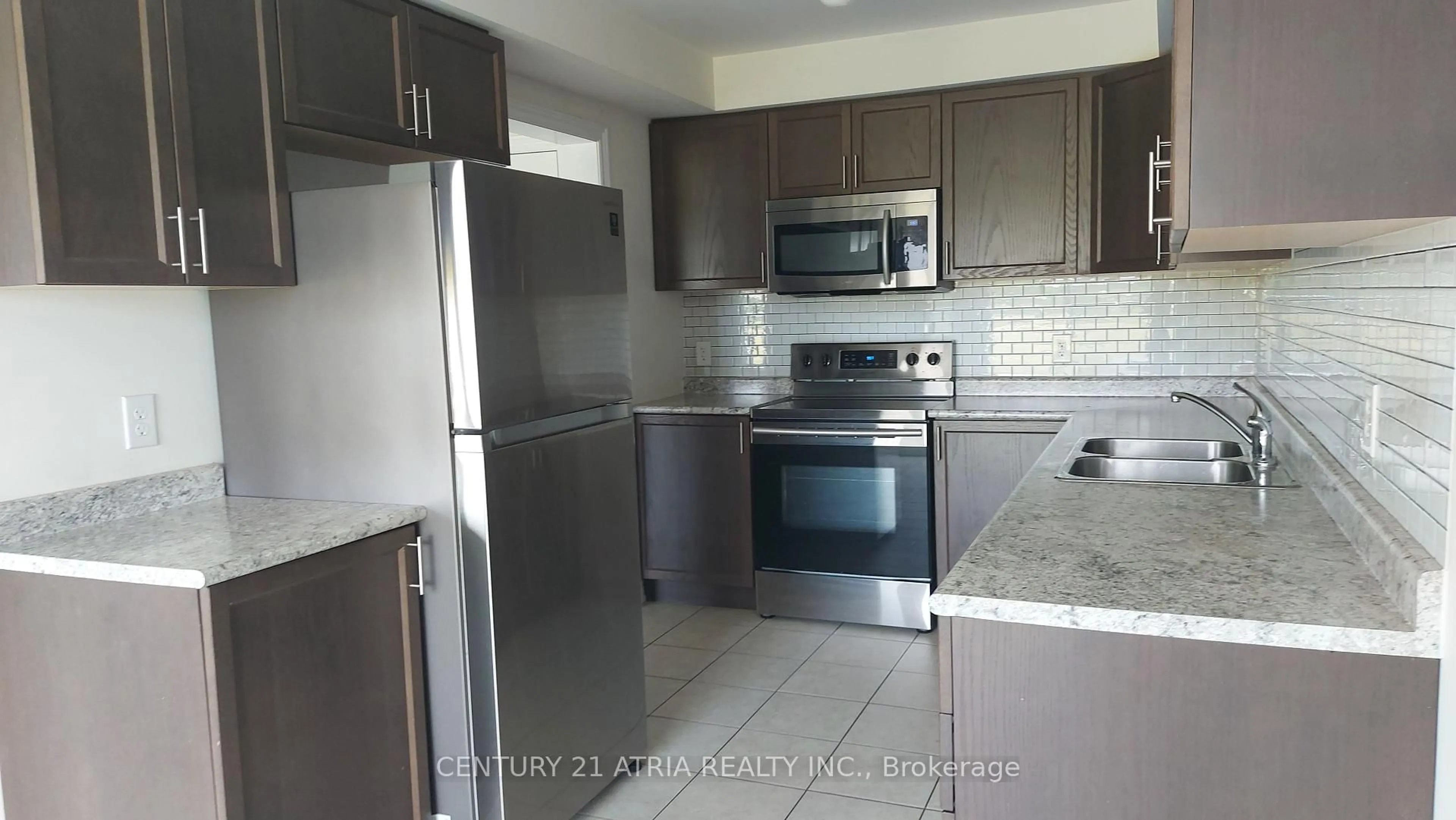 Standard kitchen, ceramic/tile floor for 422 Krotz St, North Perth Ontario N4W 0J4