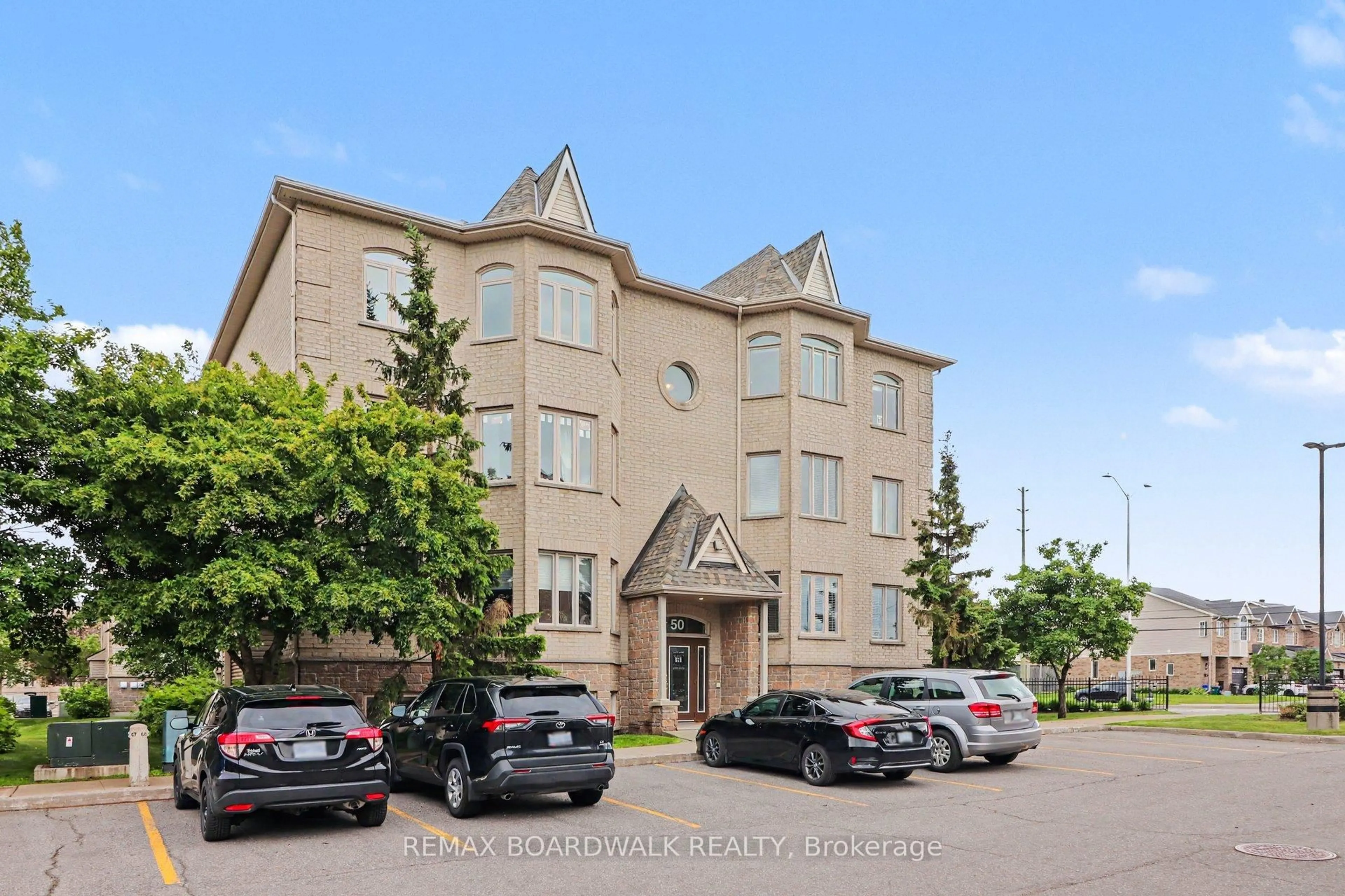 Unknown for 50 Briargate Private #7, Ottawa Ontario K4A 0C3