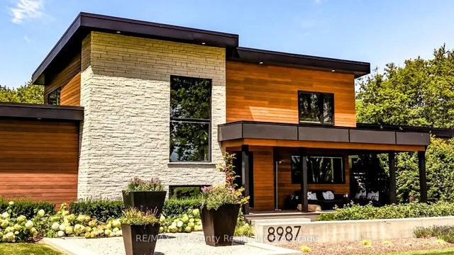 8987 Powers Rd, Central Elgin