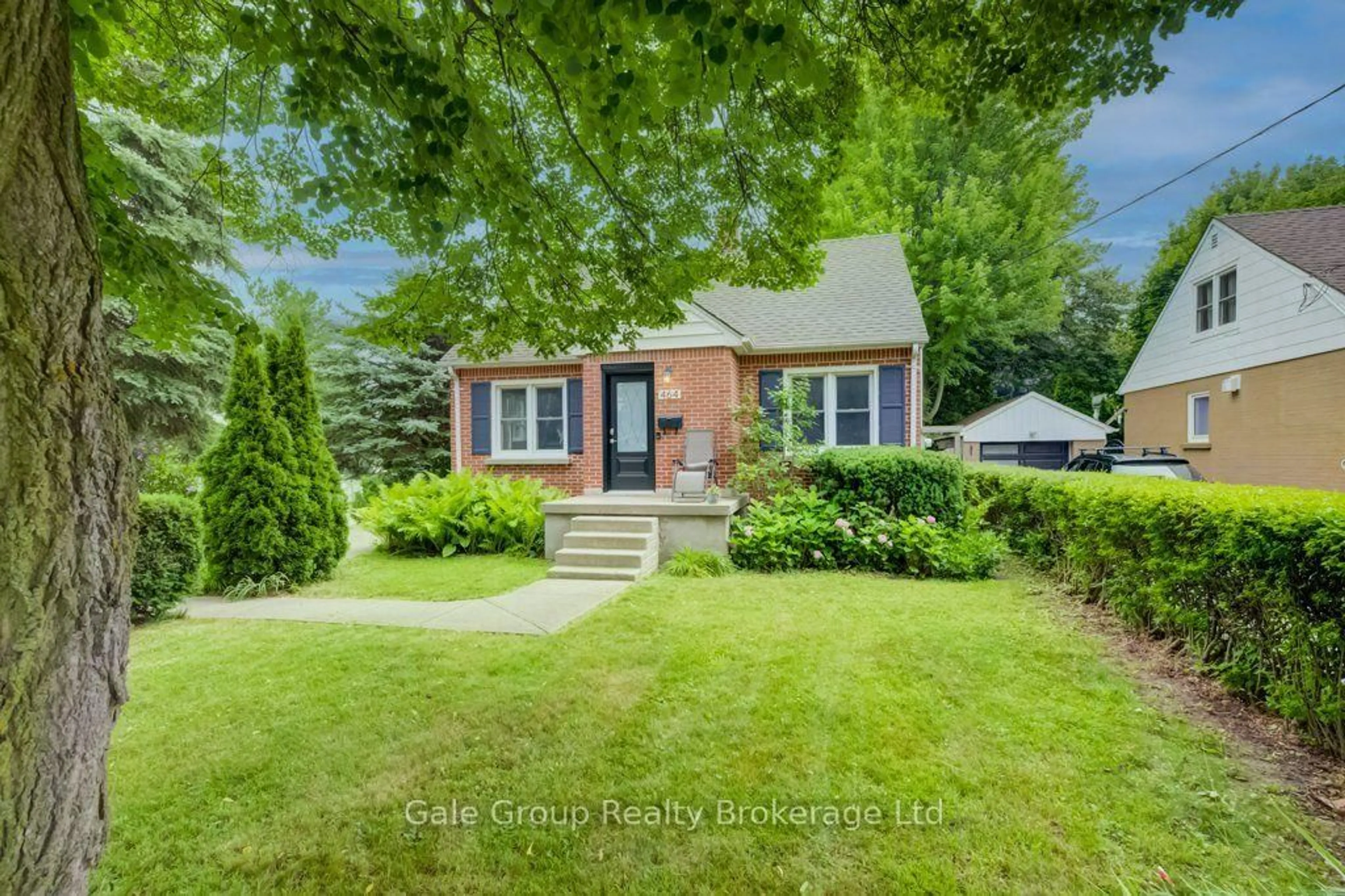 Home with brick exterior material, street for 464 Huron St, Woodstock Ontario N4S 7A7