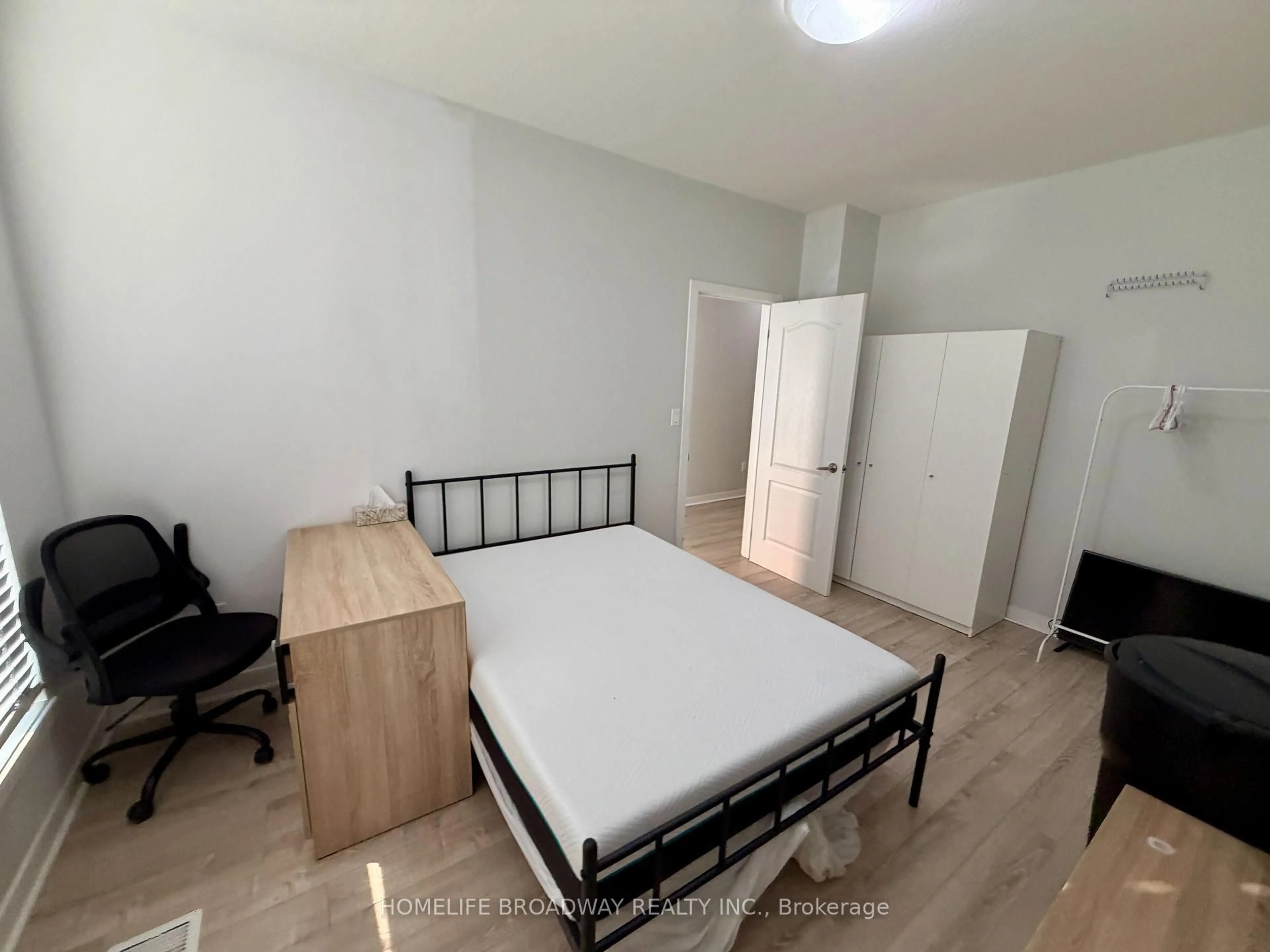 A pic of a room for 62 Balsam St #T106, Waterloo Ontario N2L 3H2