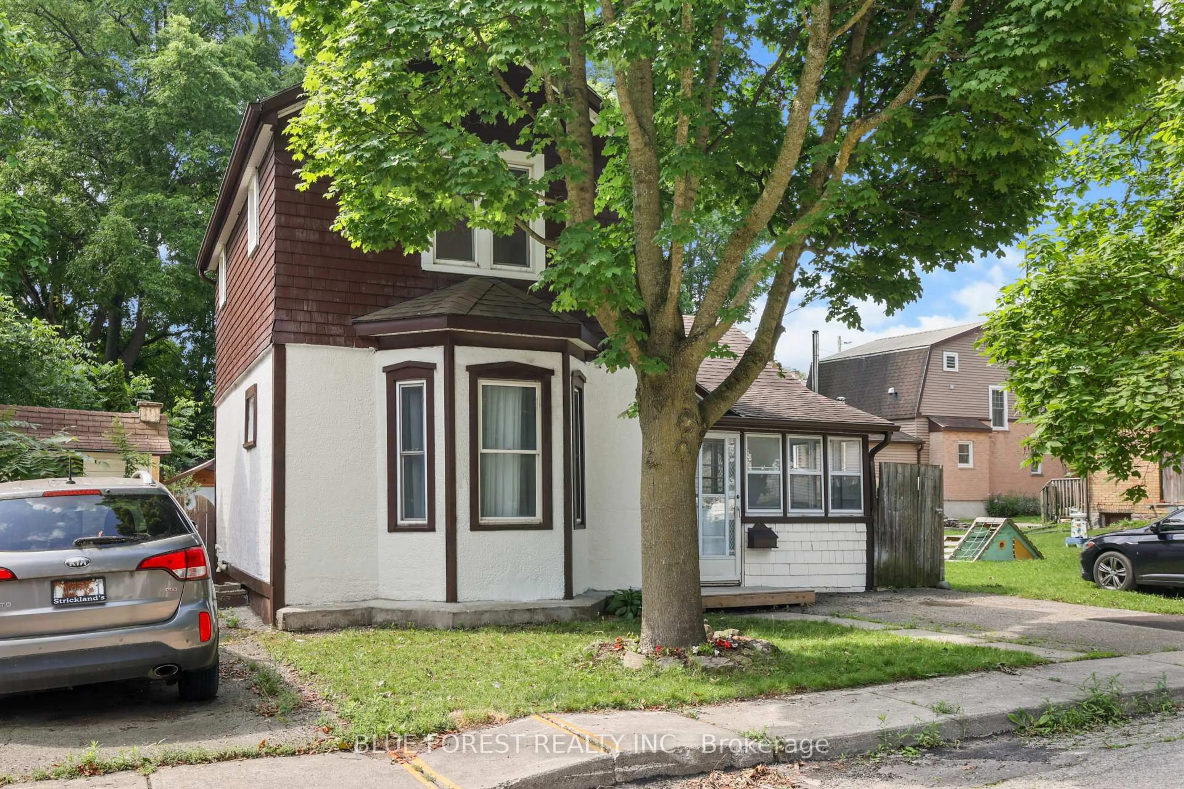 Unknown for 508 Hatch St, Woodstock Ontario N4S 1N5