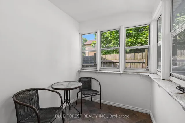 508 Hatch St, Woodstock 5