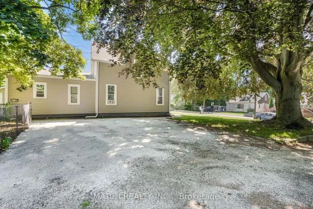 5 Tiffany St, Chatham-Kent 5