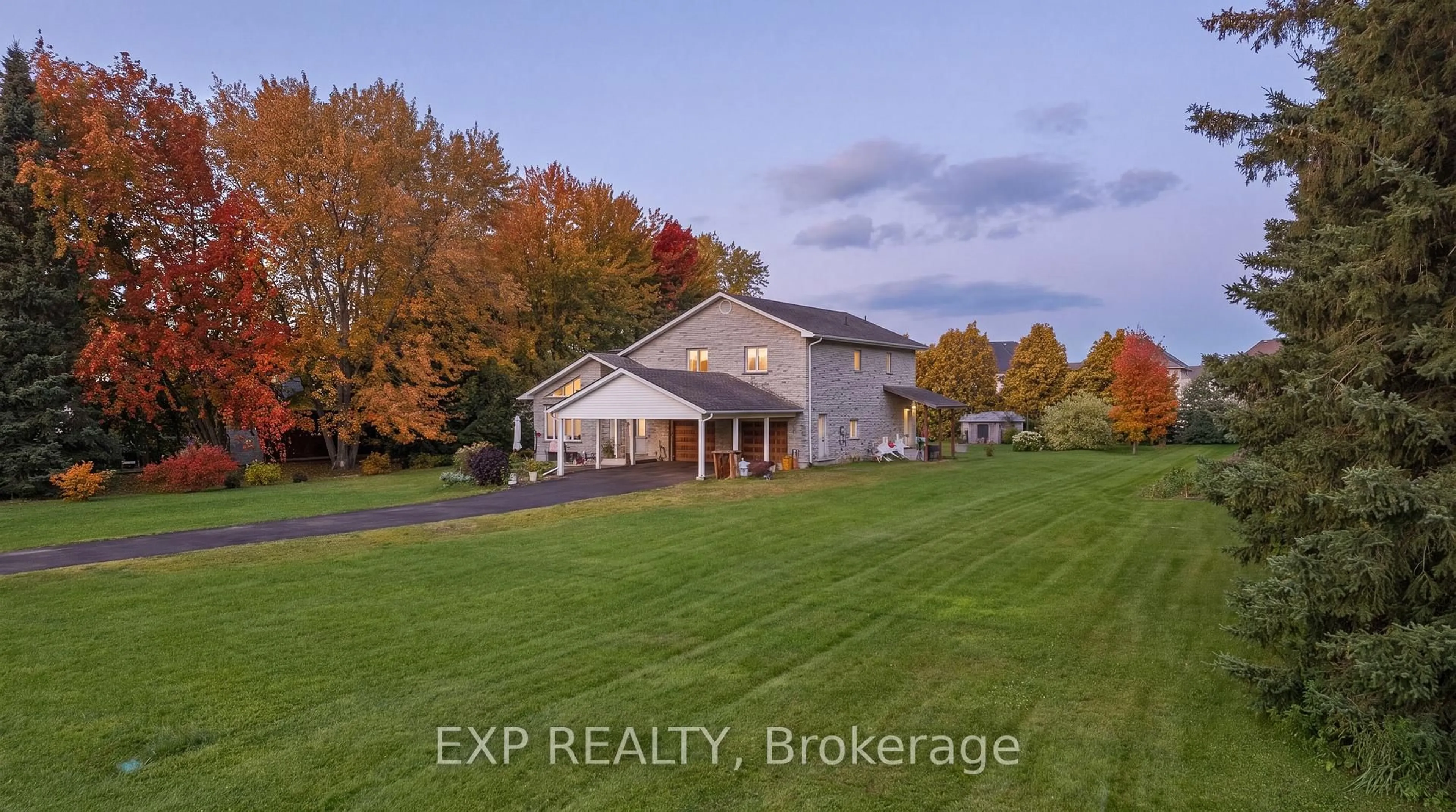 A pic from outside/outdoor area/front of a property/back of a property/a pic from drone, unknown for 104 Sideroad 18 Rd, Centre Wellington Ontario N1M 2W3