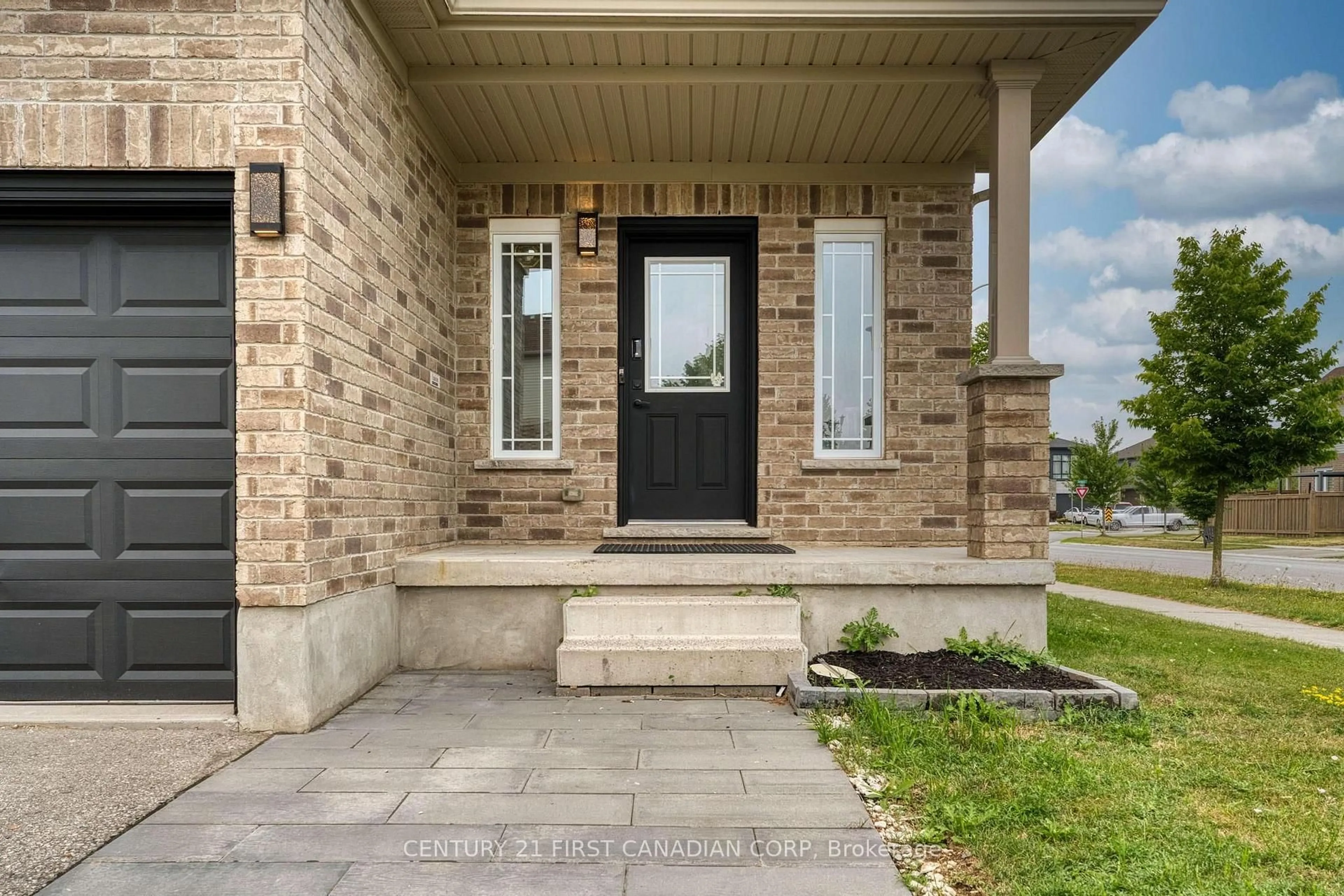 Home with brick exterior material, street for 2023 JUBILEE Dr, London North Ontario N6G 0H7