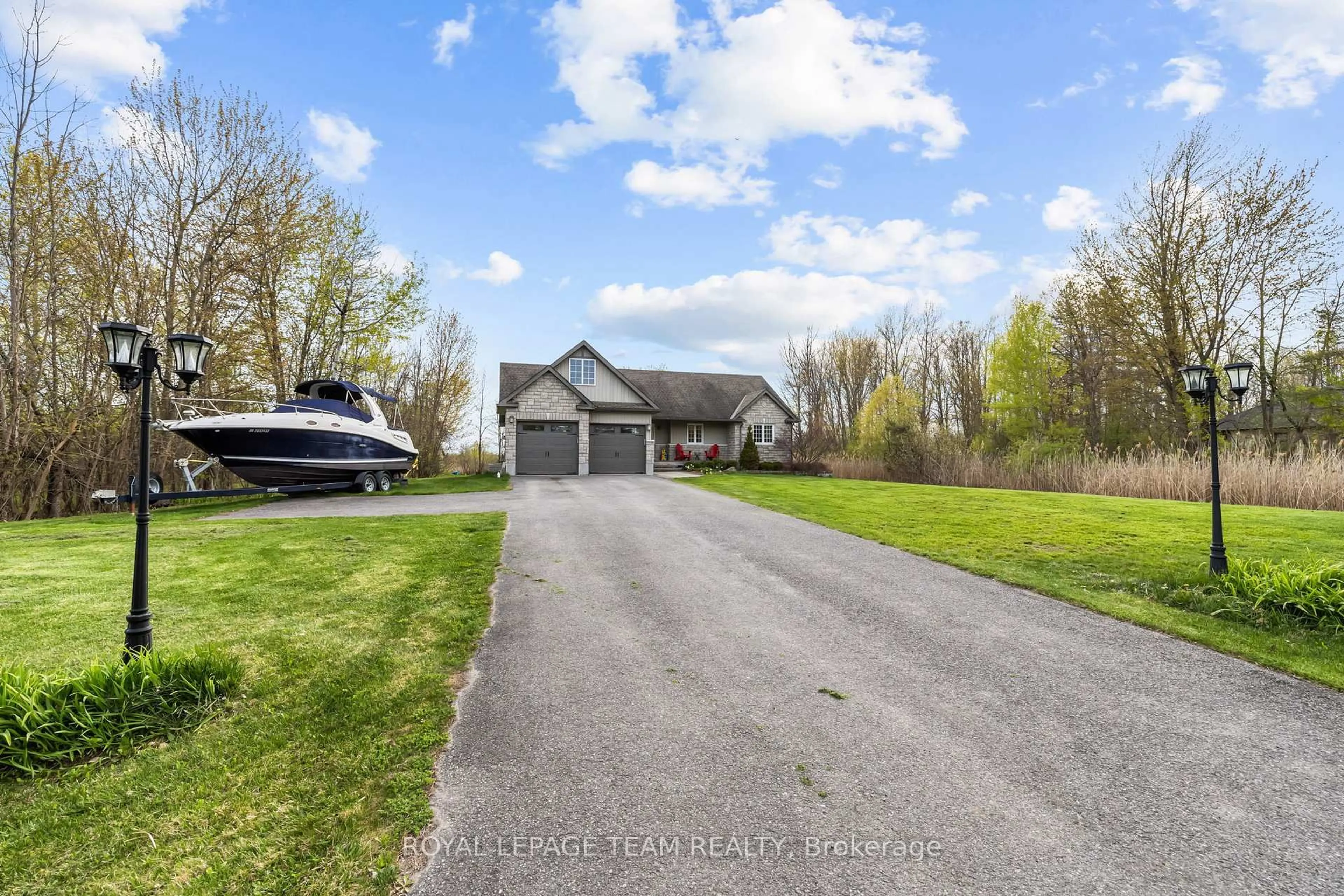 A pic from outside/outdoor area/front of a property/back of a property/a pic from drone, street for 53 D'arcys Way, North Grenville Ontario K0G 1J0
