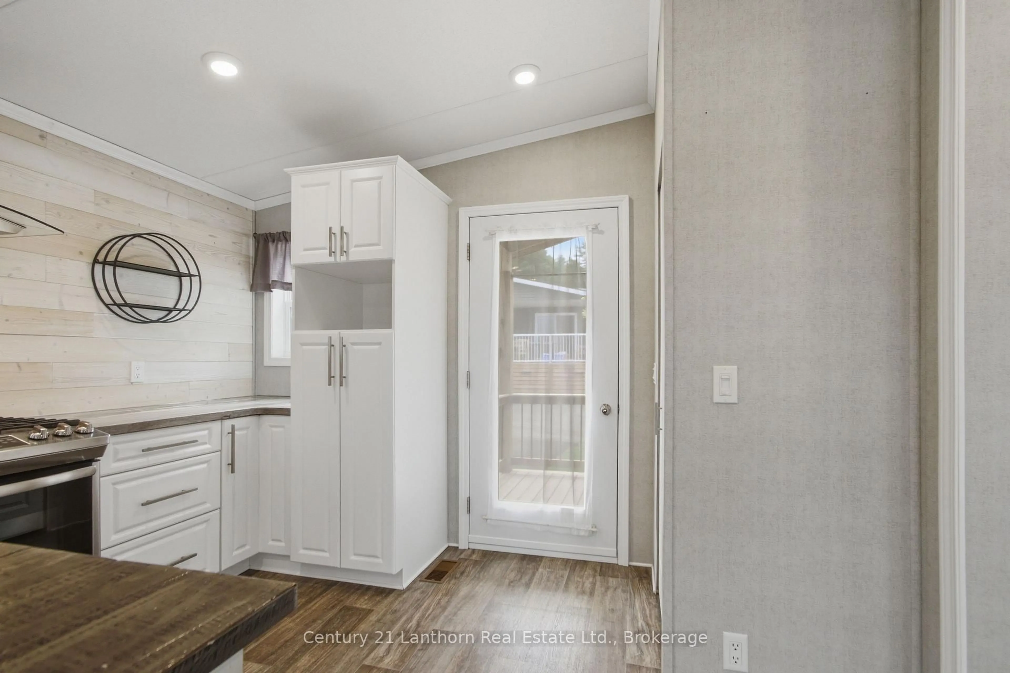 Open concept kitchen, unknown for 484 Frankford Stirling Rd #18, Hastings Ontario K0K 2C0