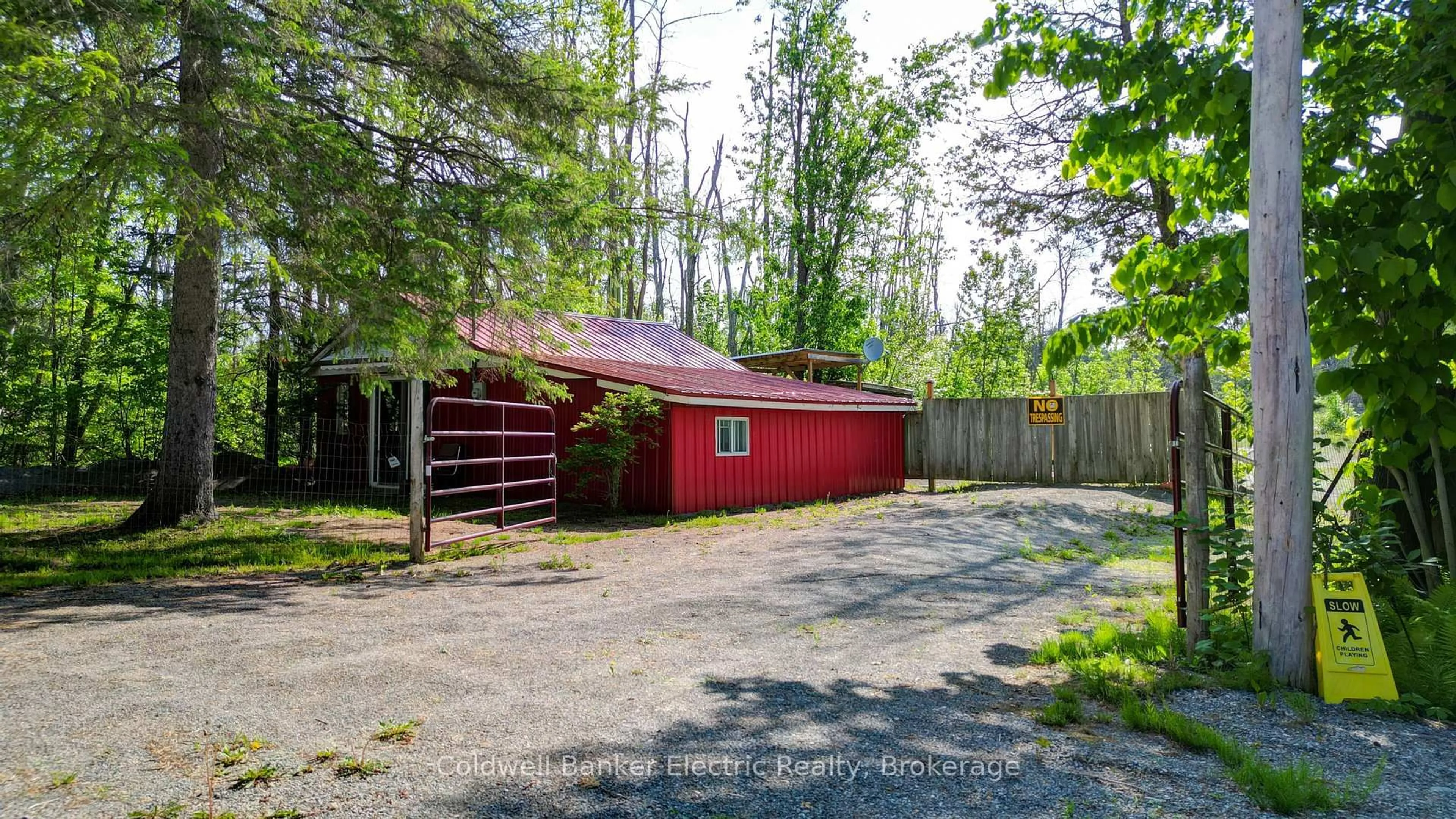 Shed for 49 River Rd, Kawartha Lakes Ontario K0M 1N0