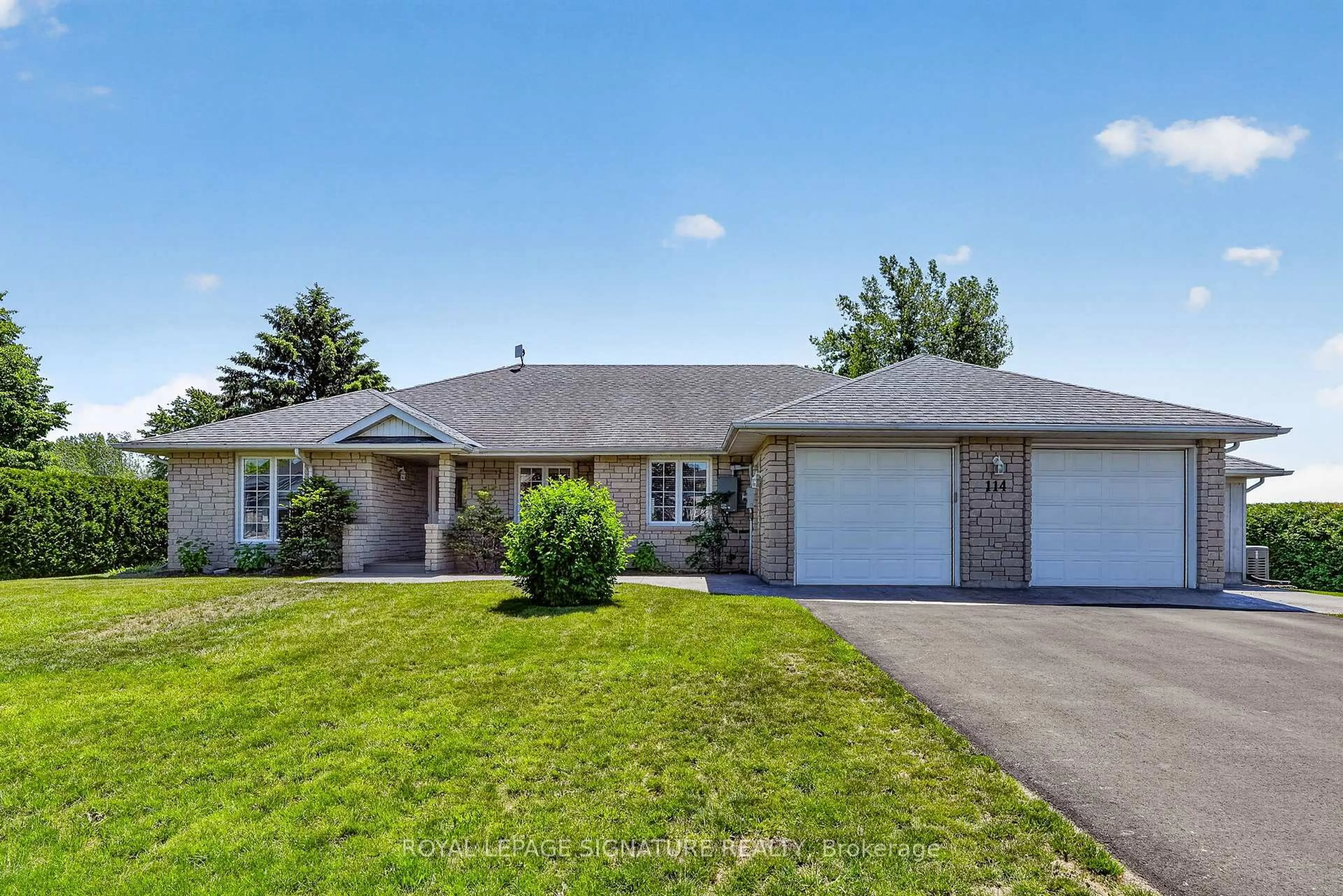 Home with vinyl exterior material, street for 114 Lakehurst St, Brighton Ontario K0K 1H0